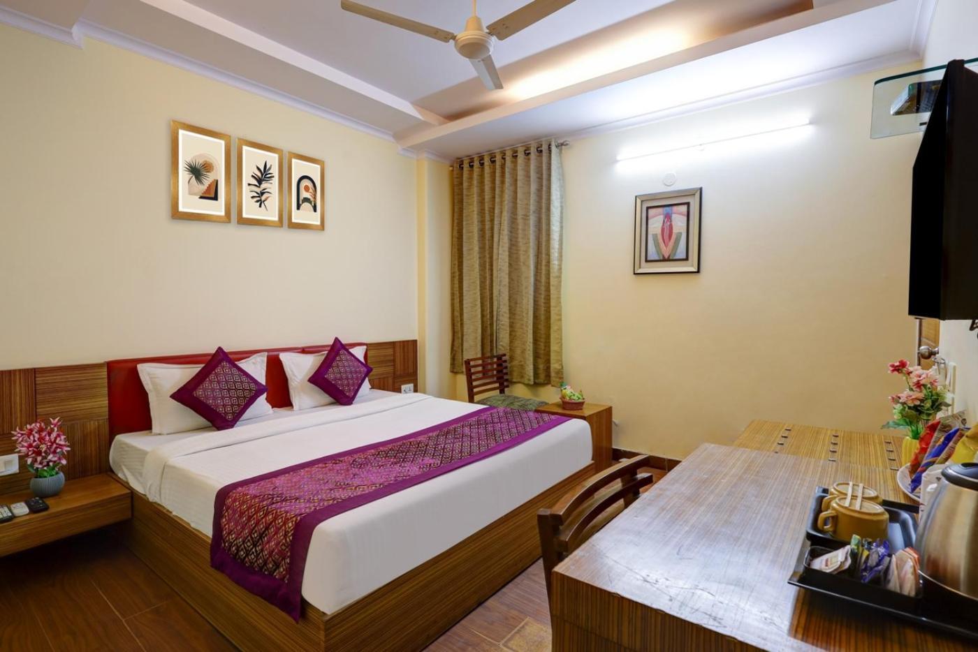 Hotel The Pearl- A Royal Residency