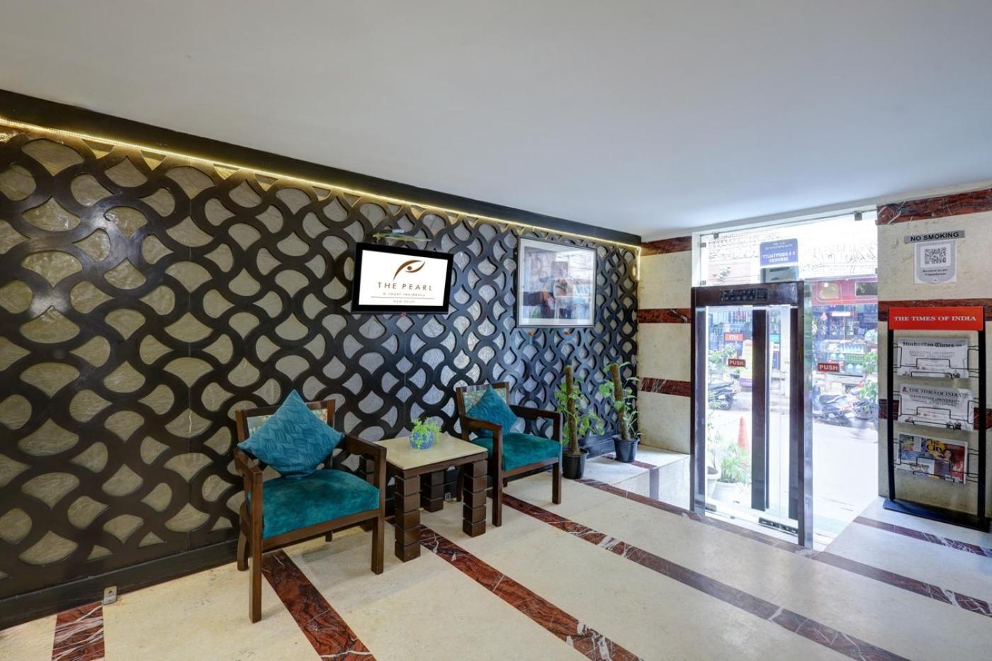 The Pearl- A Royal Residency