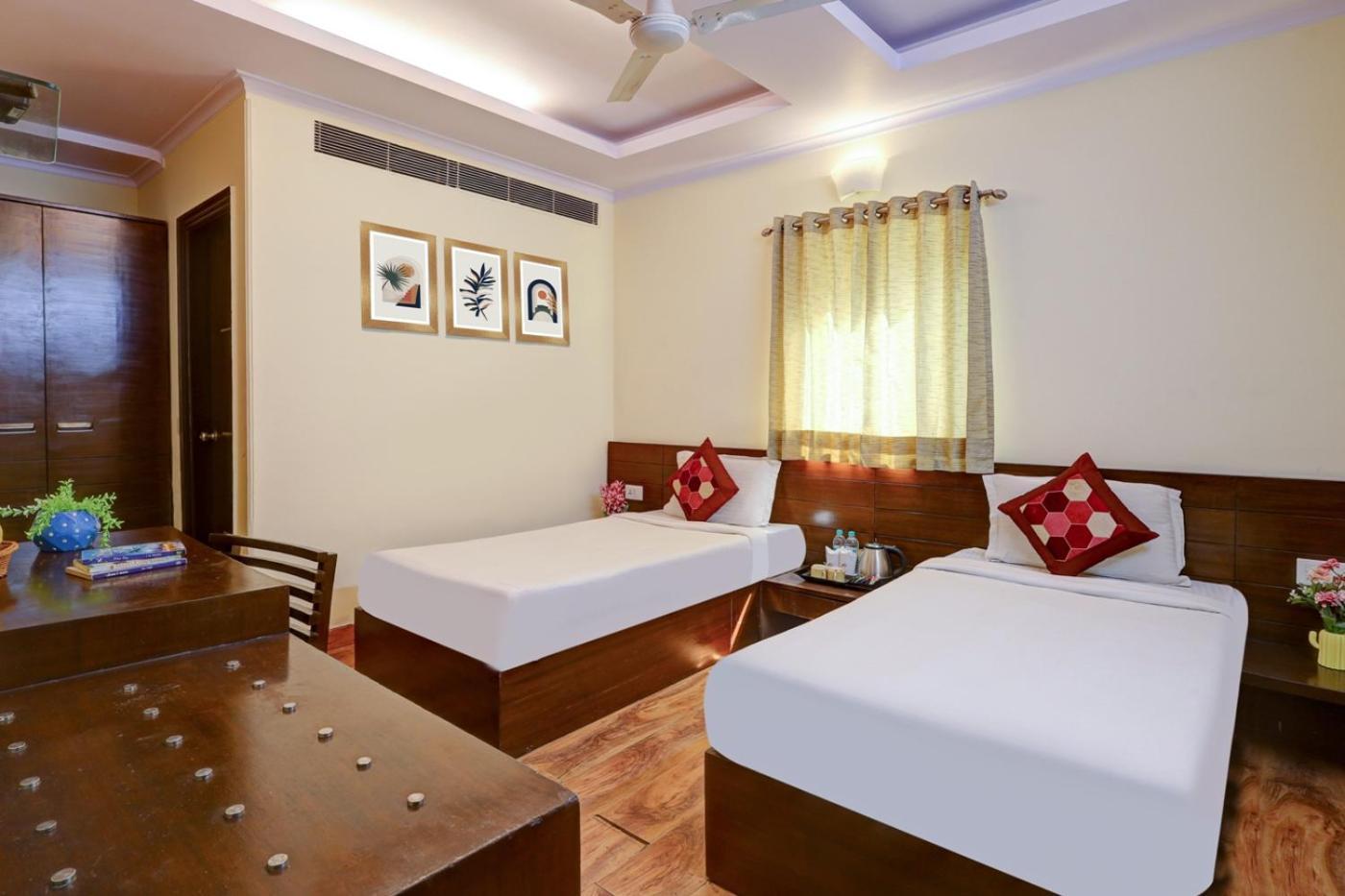 The Pearl- A Royal Residency