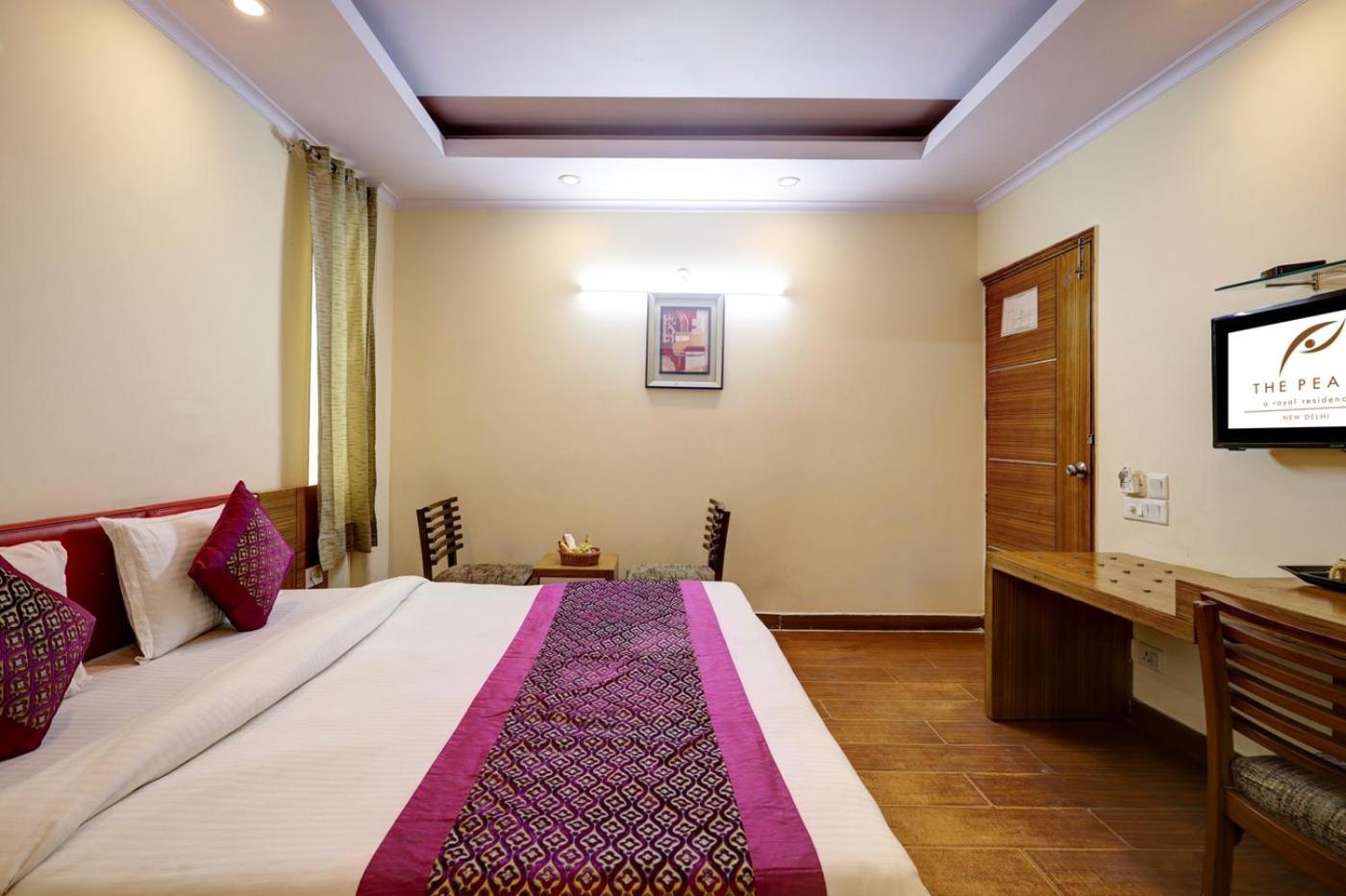The Pearl- A Royal Residency Hotel