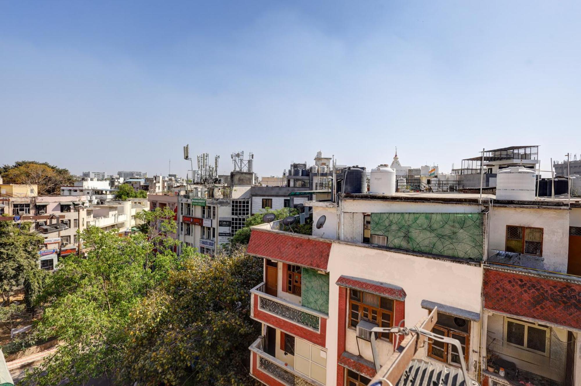 The Pearl- A Royal Residency New Delhi