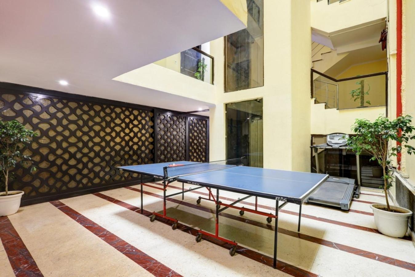 The Pearl- A Royal Residency Hotel