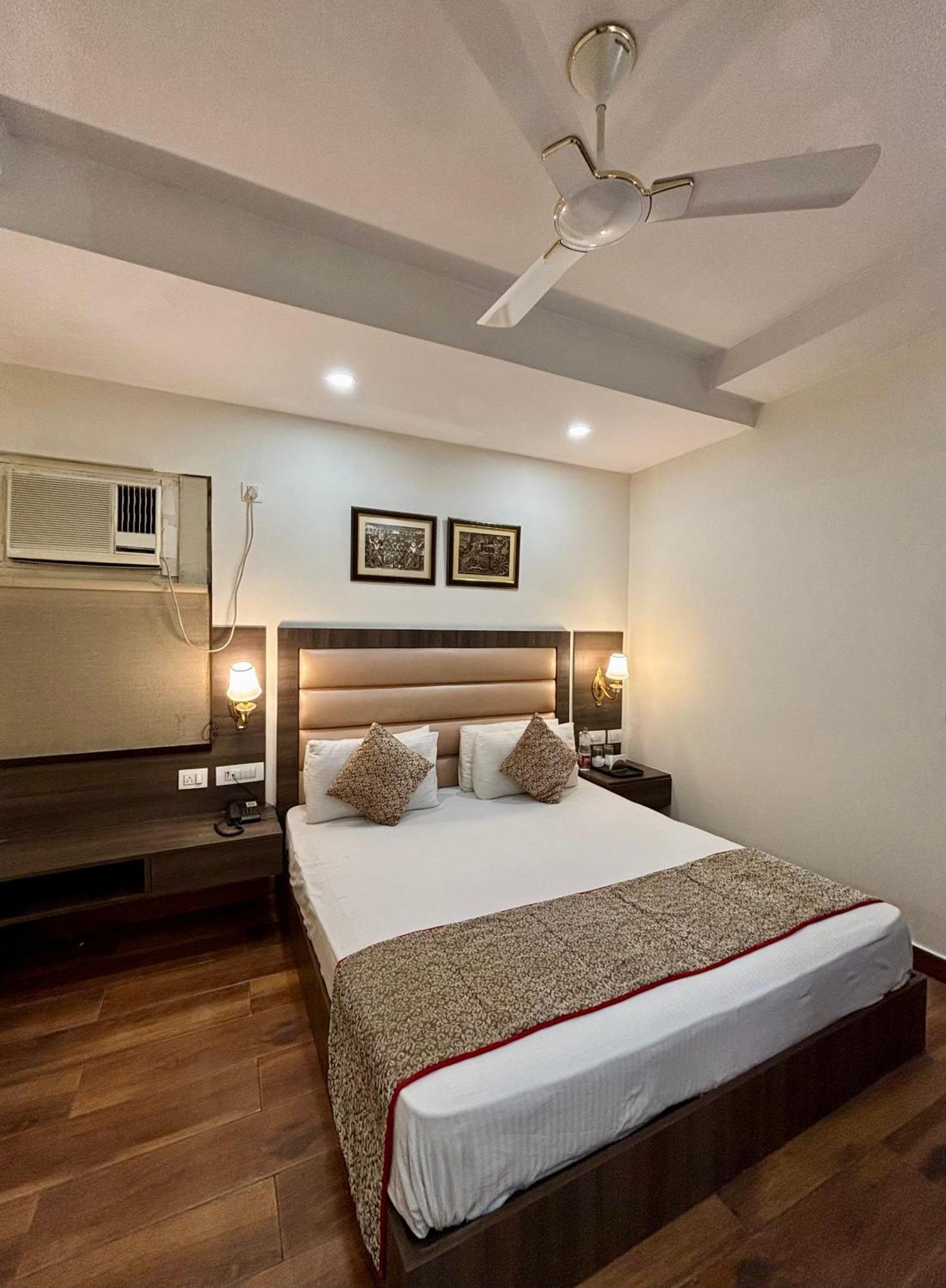 Satyam Guest house *