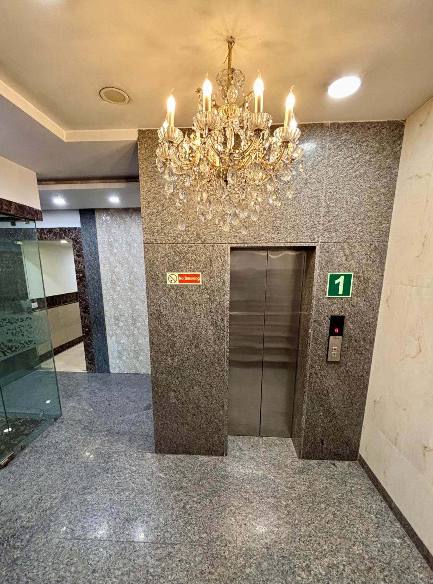 Satyam Guest house *