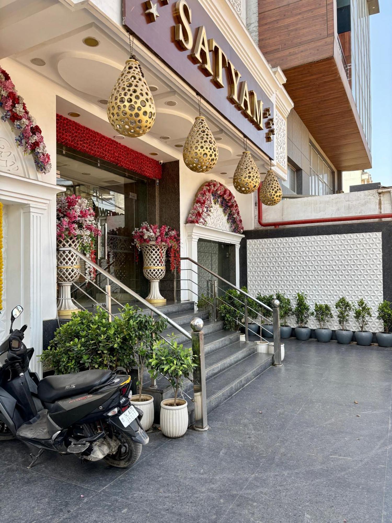 Guest house Satyam *