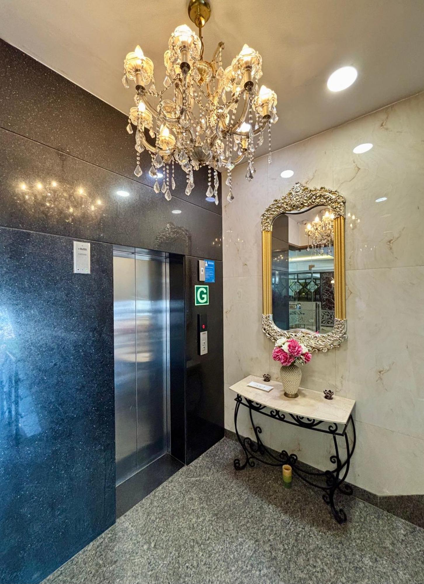 Guest house Satyam Delhi (National Capital Territory of India)