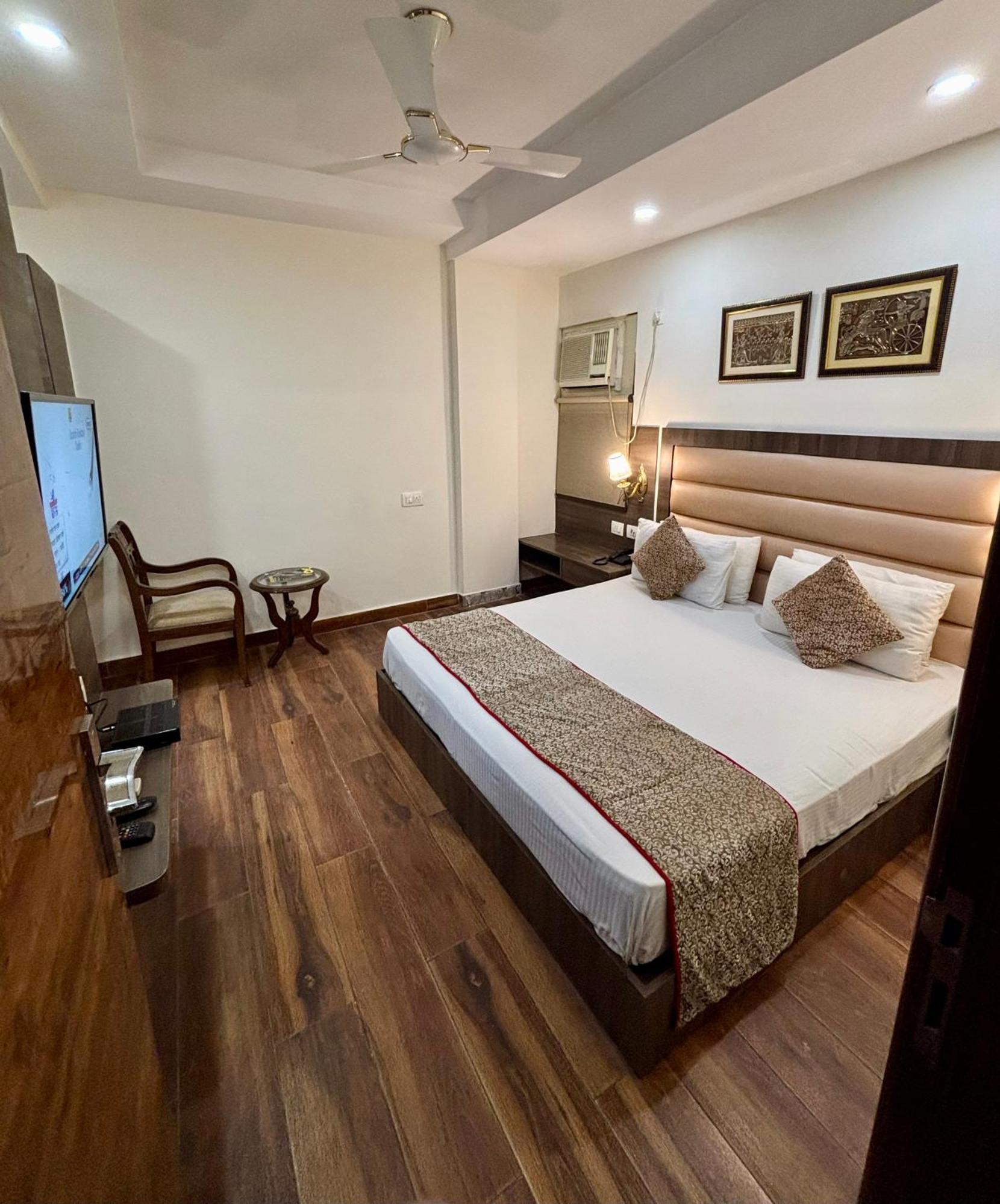 Satyam * Delhi (National Capital Territory of India)