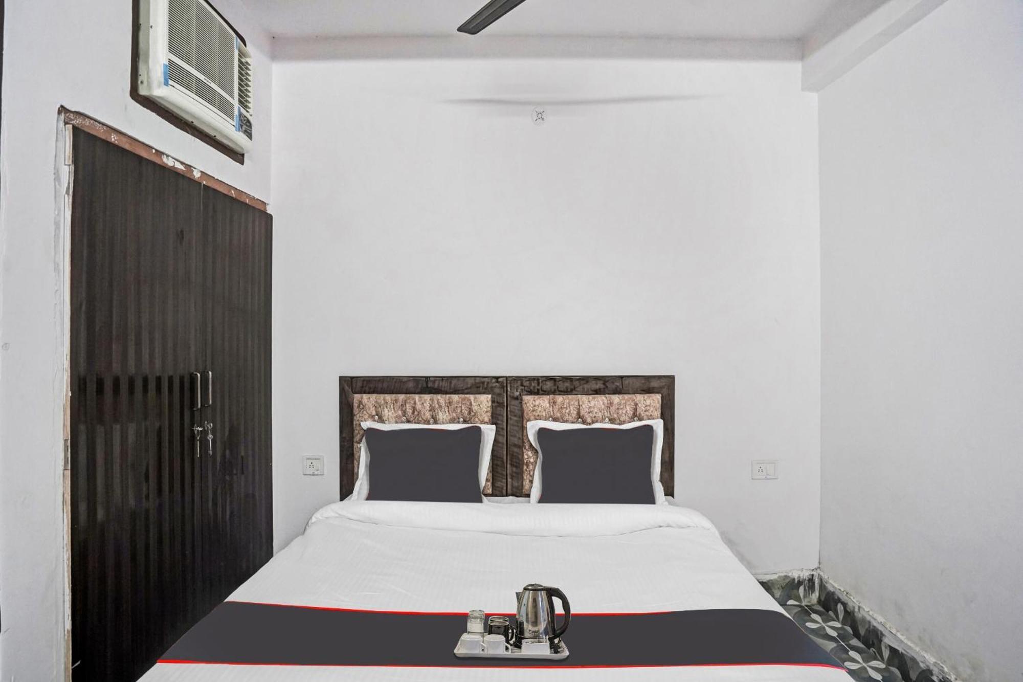 O Sk Residency Rohini 4*