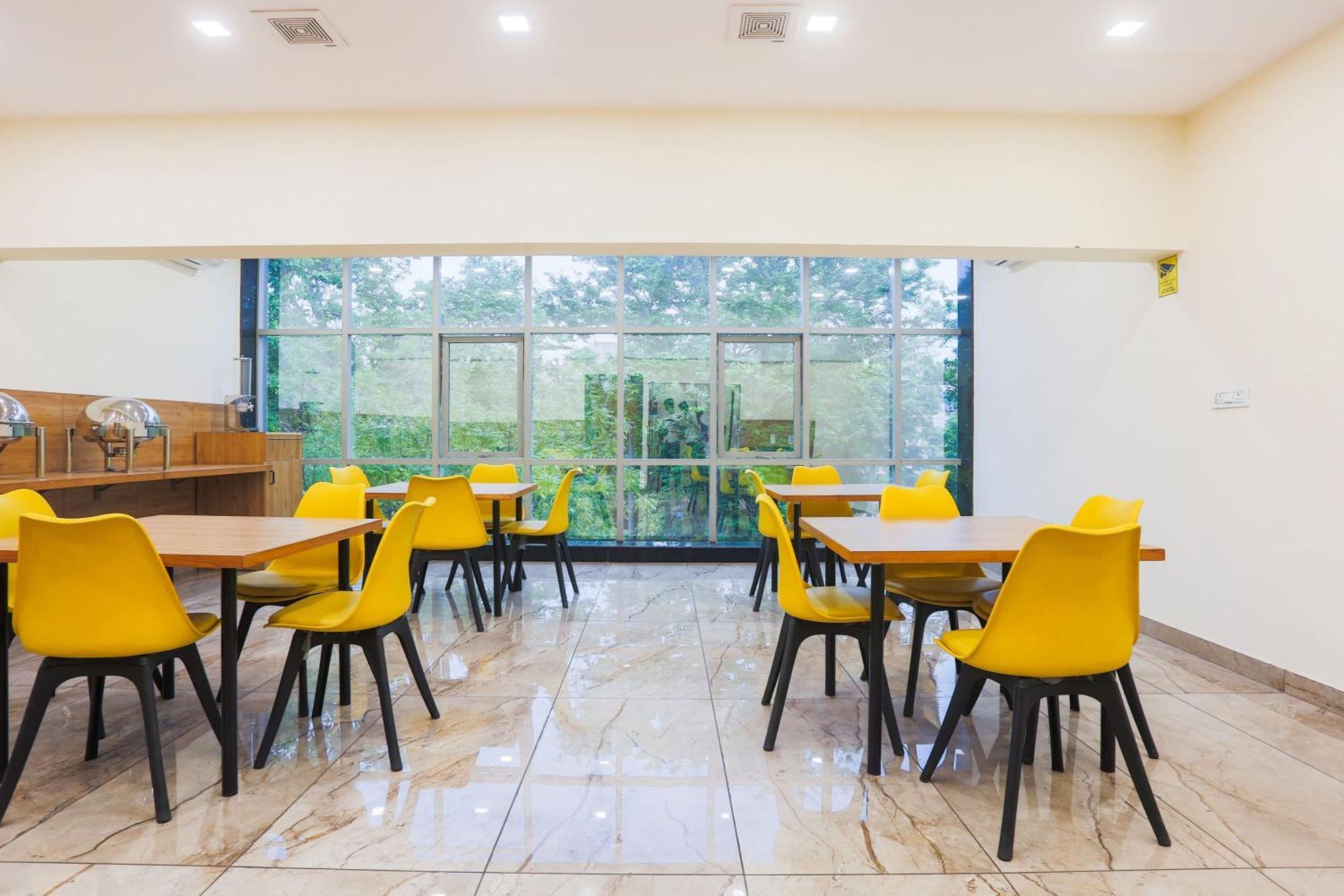 Super Townhouse Vikaspuri Delhi (National Capital Territory of India)