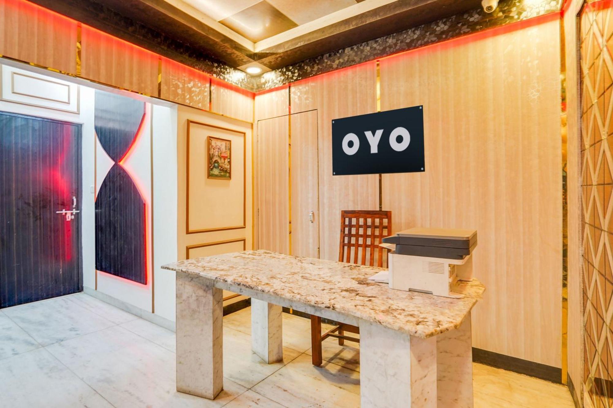 Hotel O Happy 3*