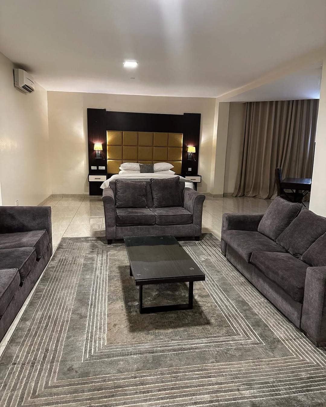 Olive Aero Near Delhi Airport Hotel New Delhi