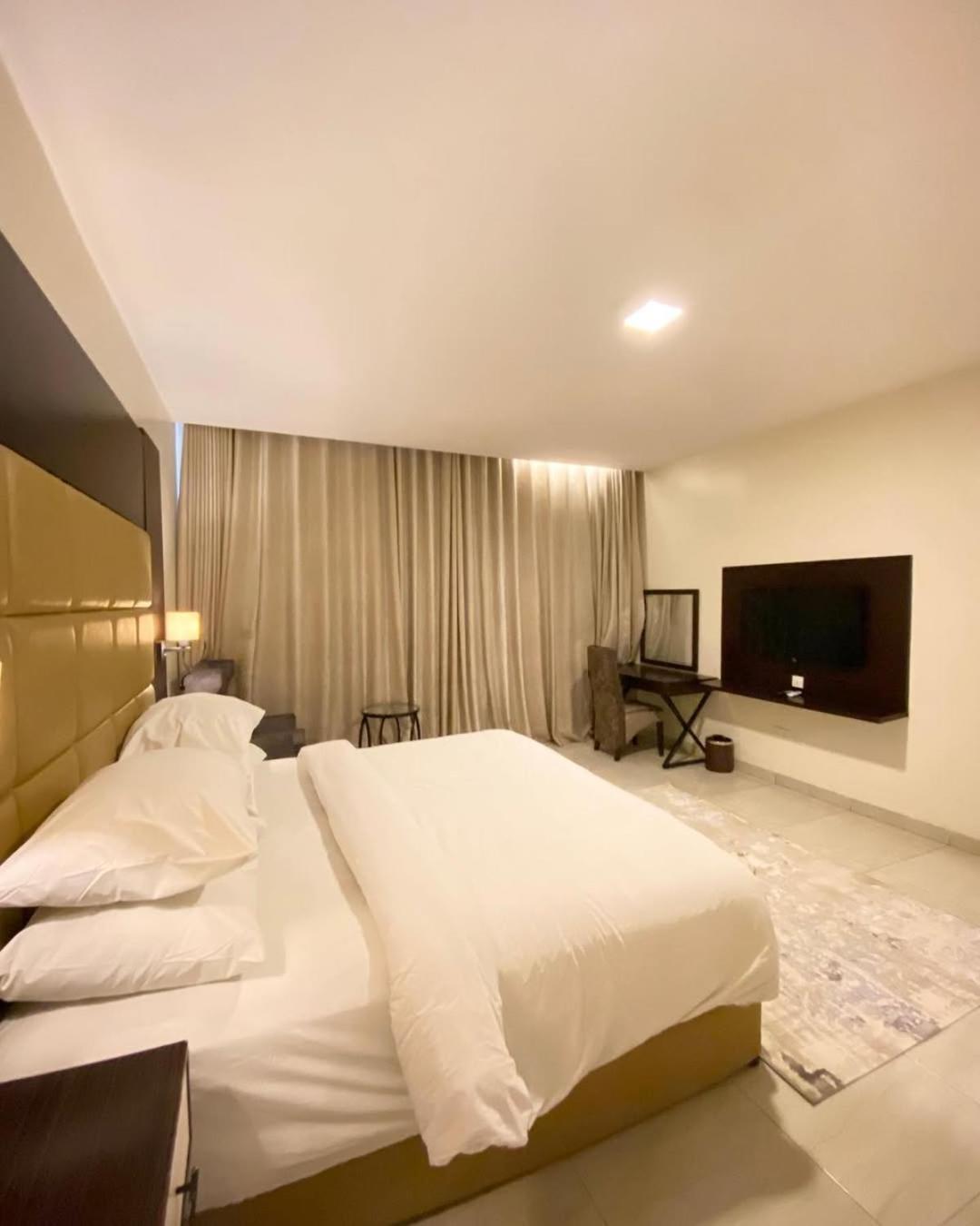 Olive Aero Near Delhi Airport Hotel