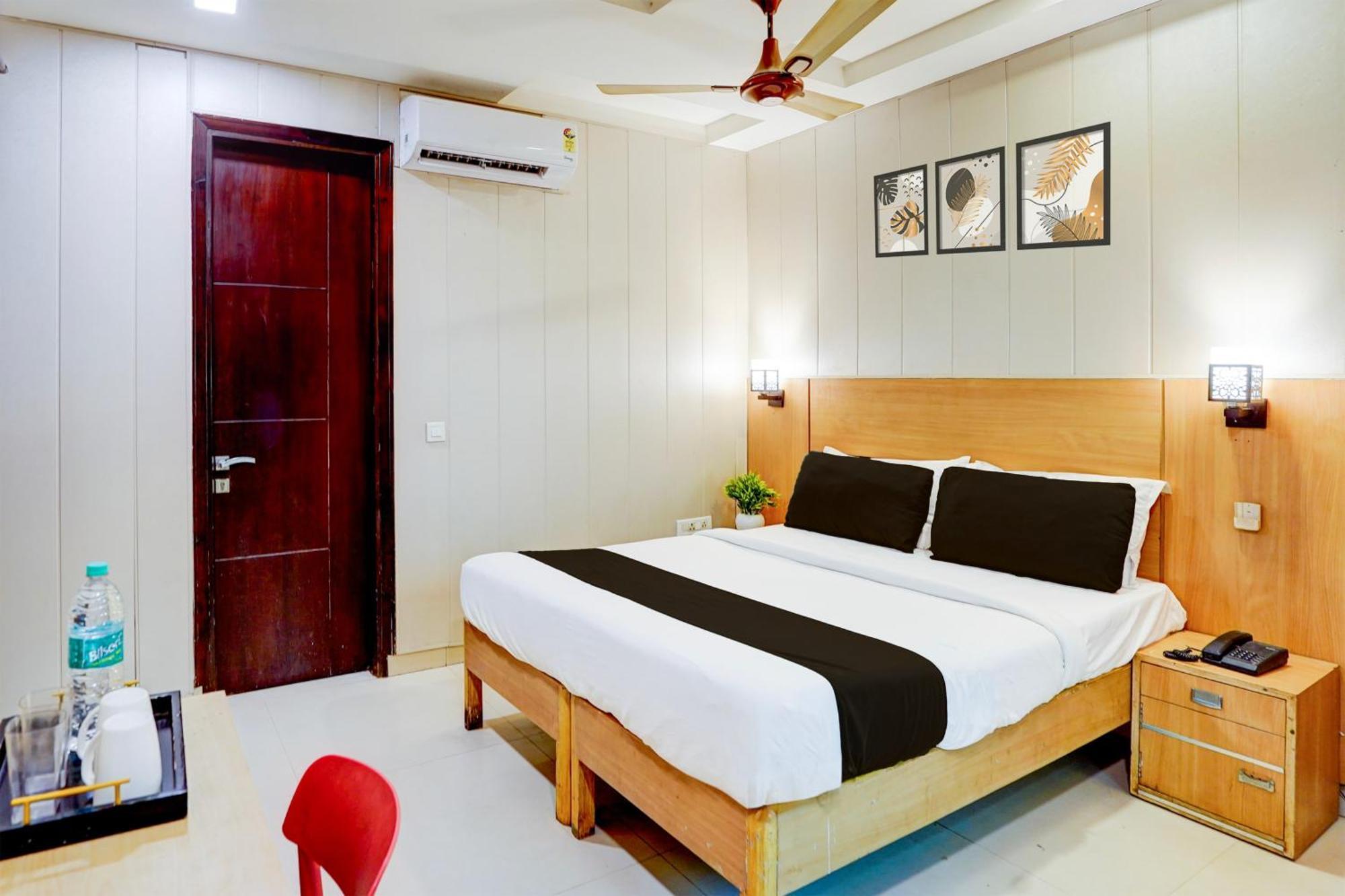 Hotel Super O Rohini Sector 24