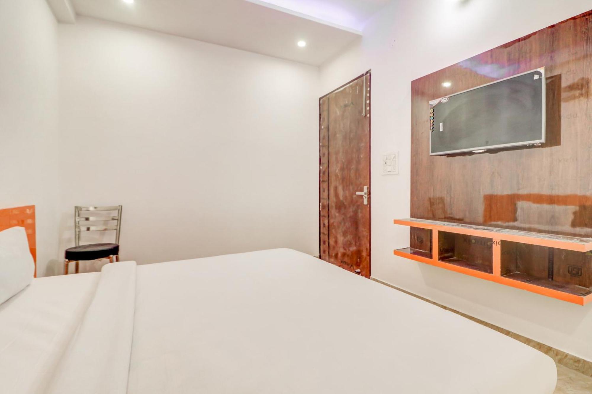 Hotel Shyam Residency 4*