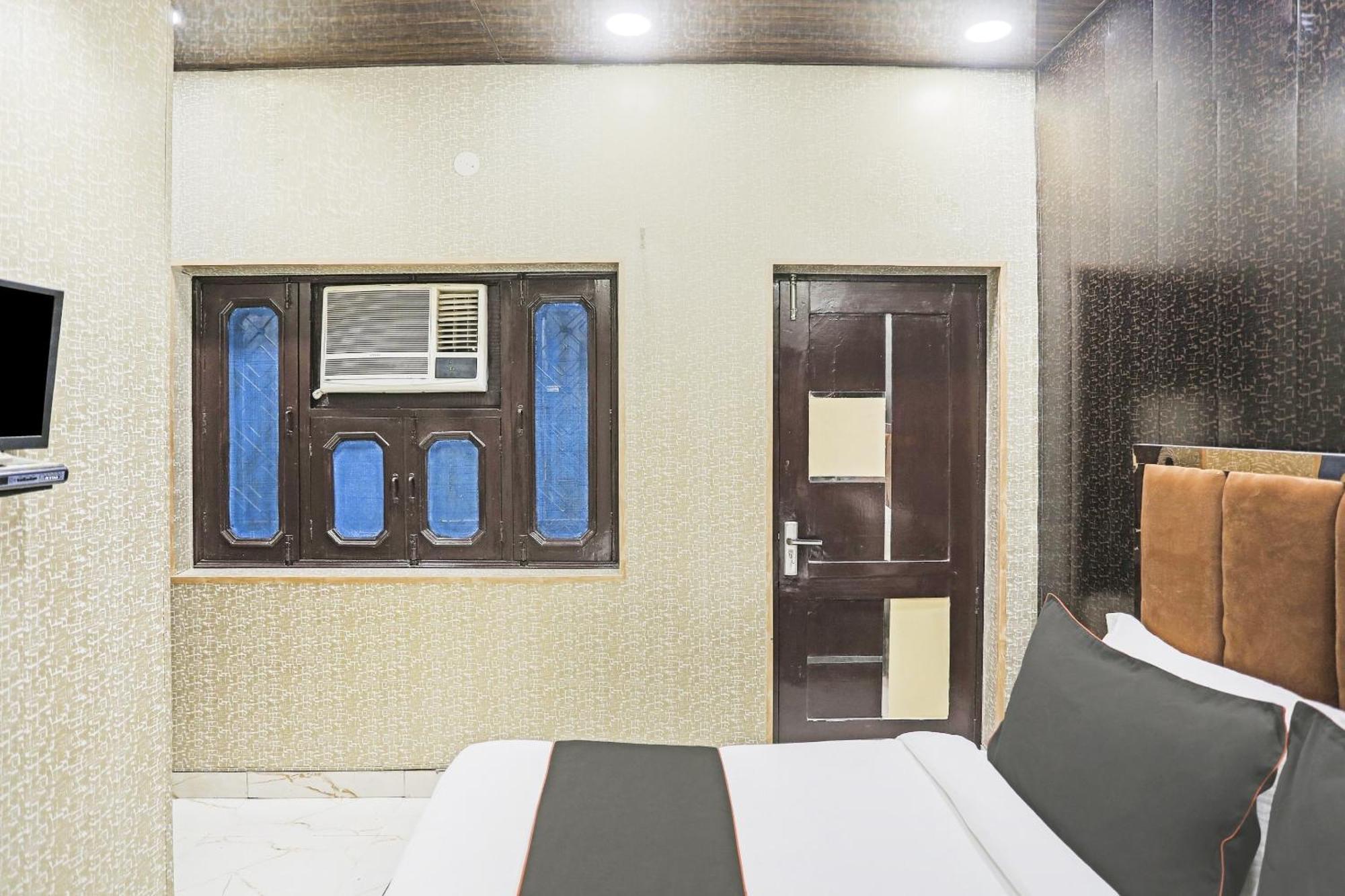 O Kashish Residency Near Model Town Metro Station 4* Nova Deli