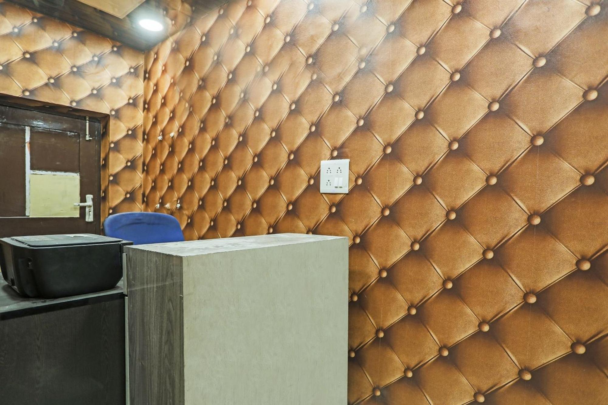 O Kashish Residency Near Model Town Metro Station