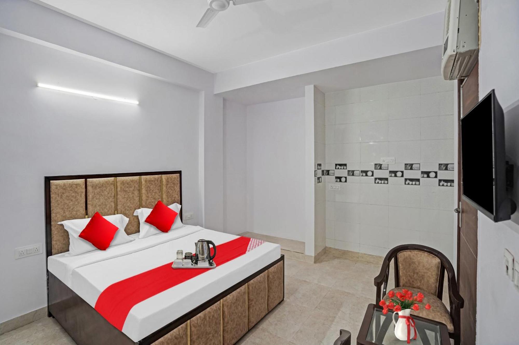 O Raj Residency Hotel 3*