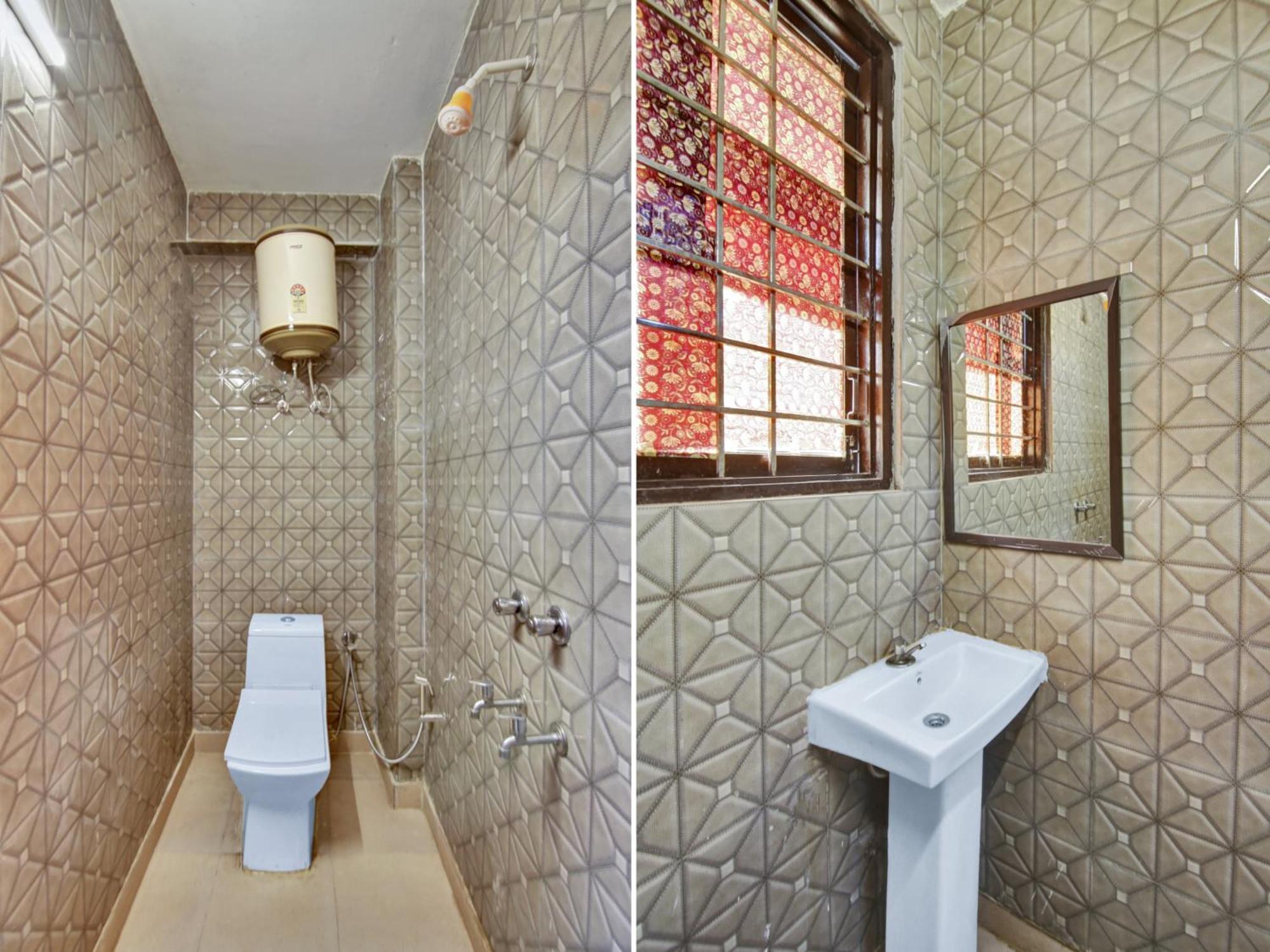 Hotel O Kailash New Delhi