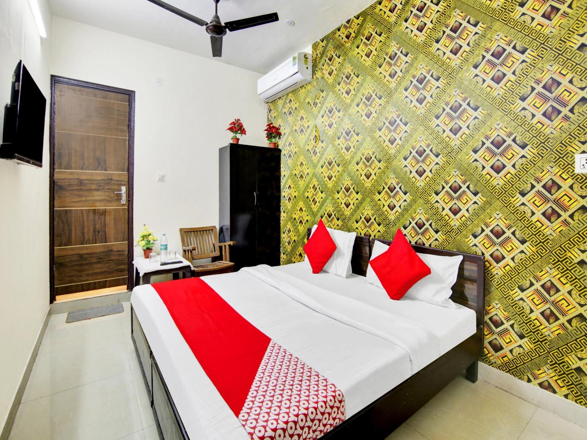 O Kailash Hotel