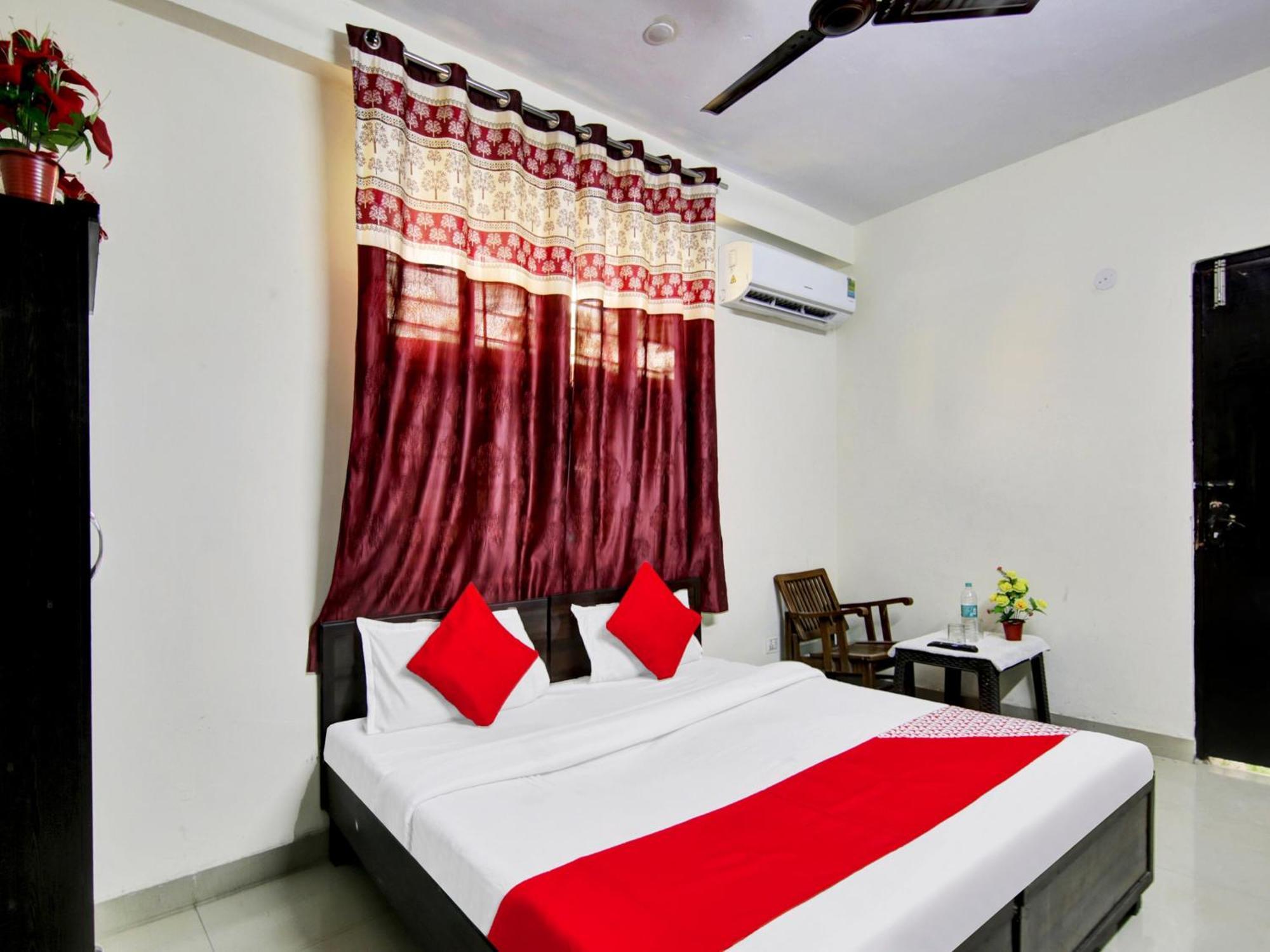 Hotel O Kailash