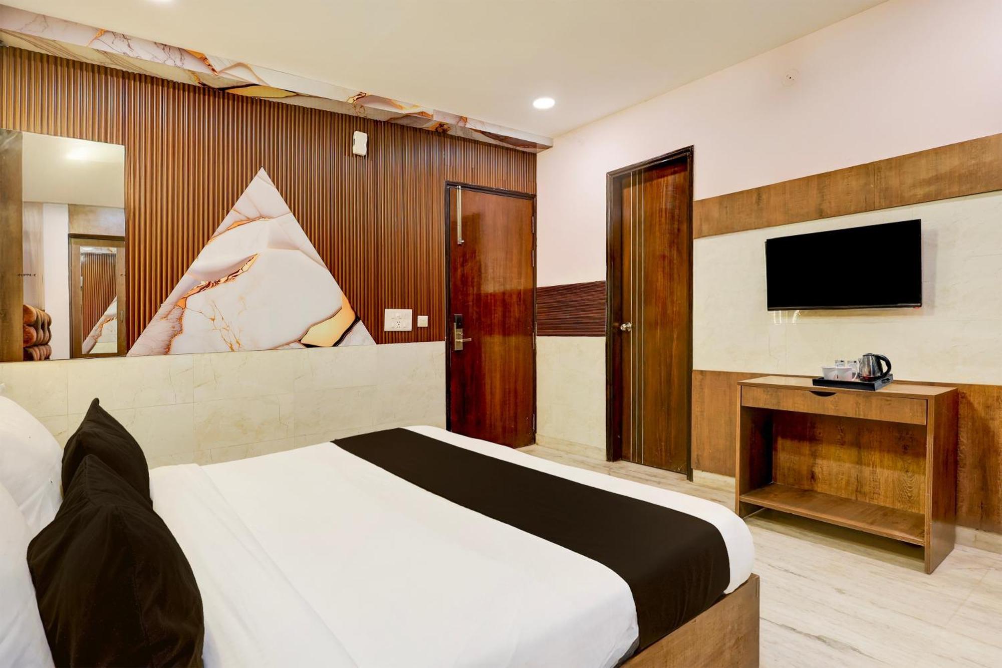 Hotel Super O Alipur Narela