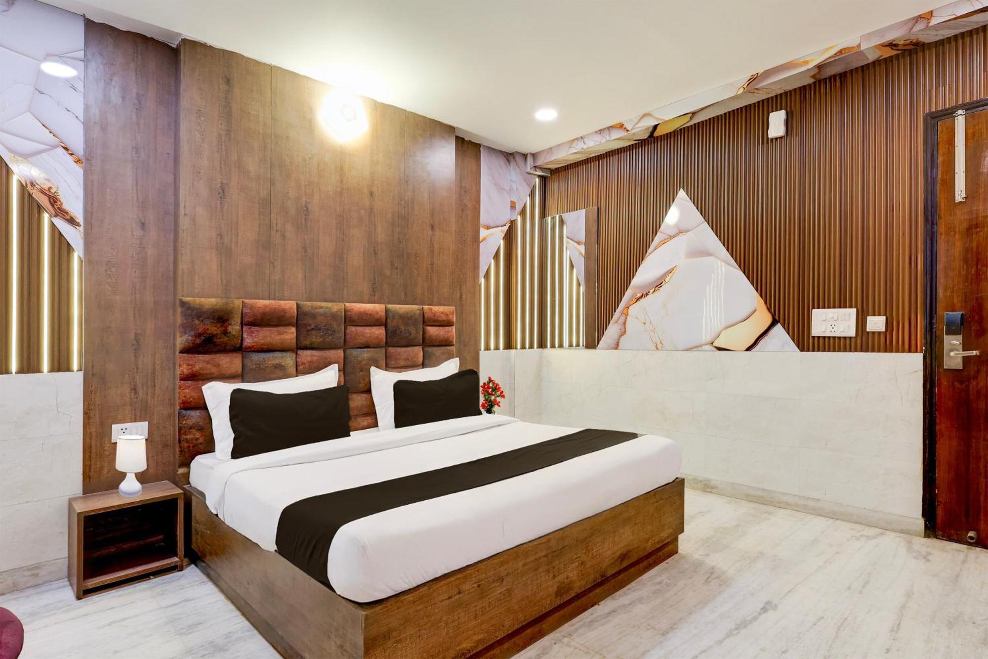 Super O Alipur 3* Narela