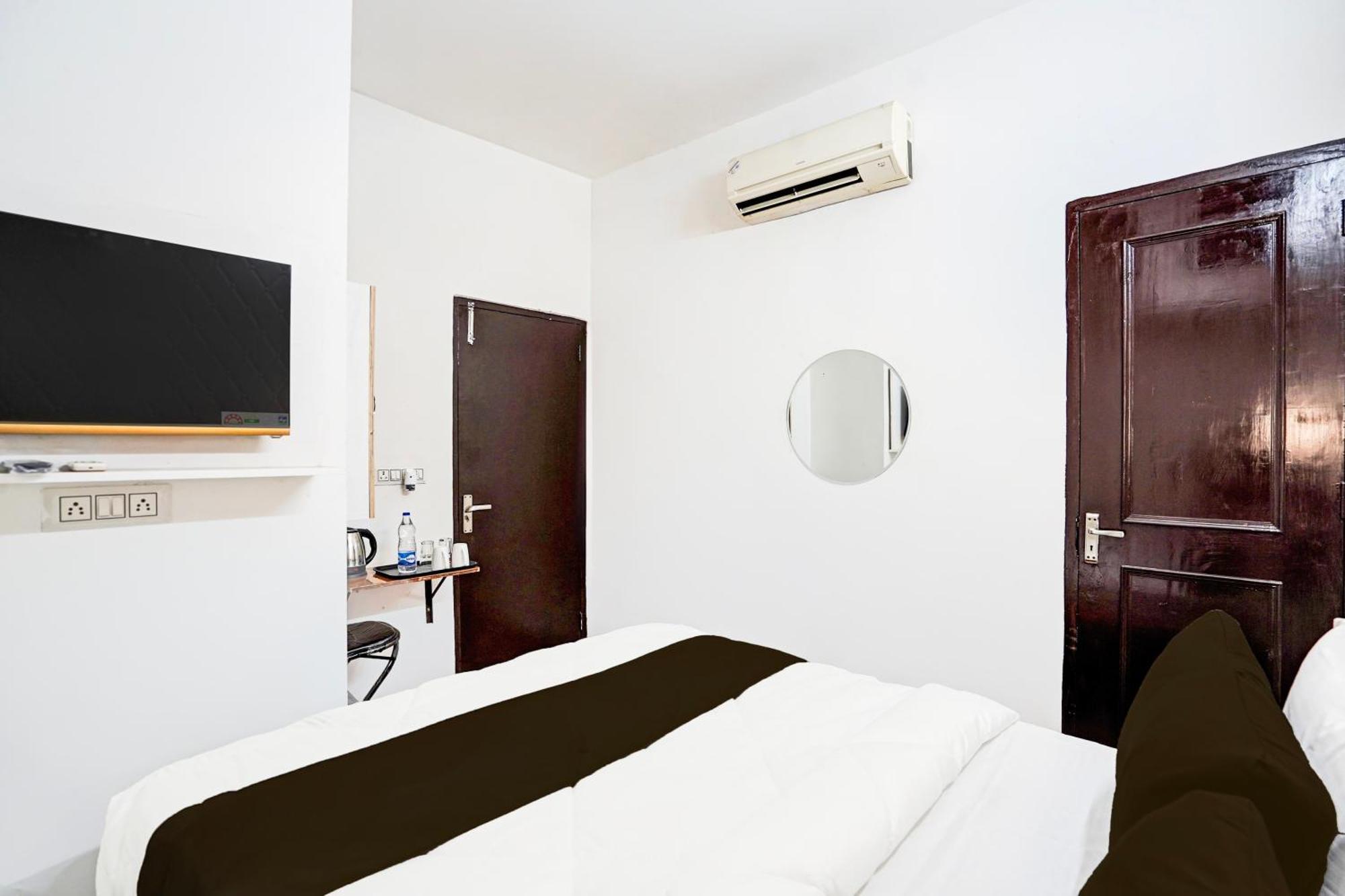 Hotel O Kiiza House 3*