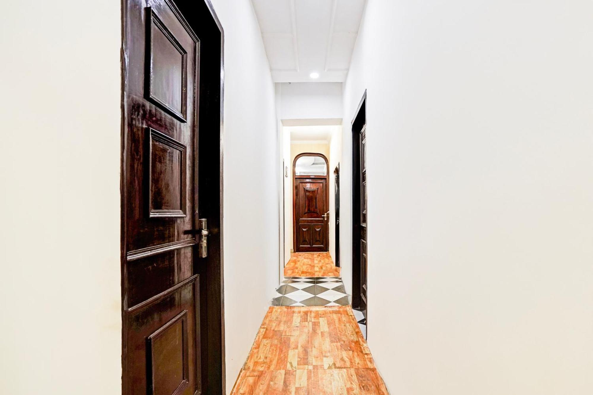 Hotel O Kiiza House New Delhi