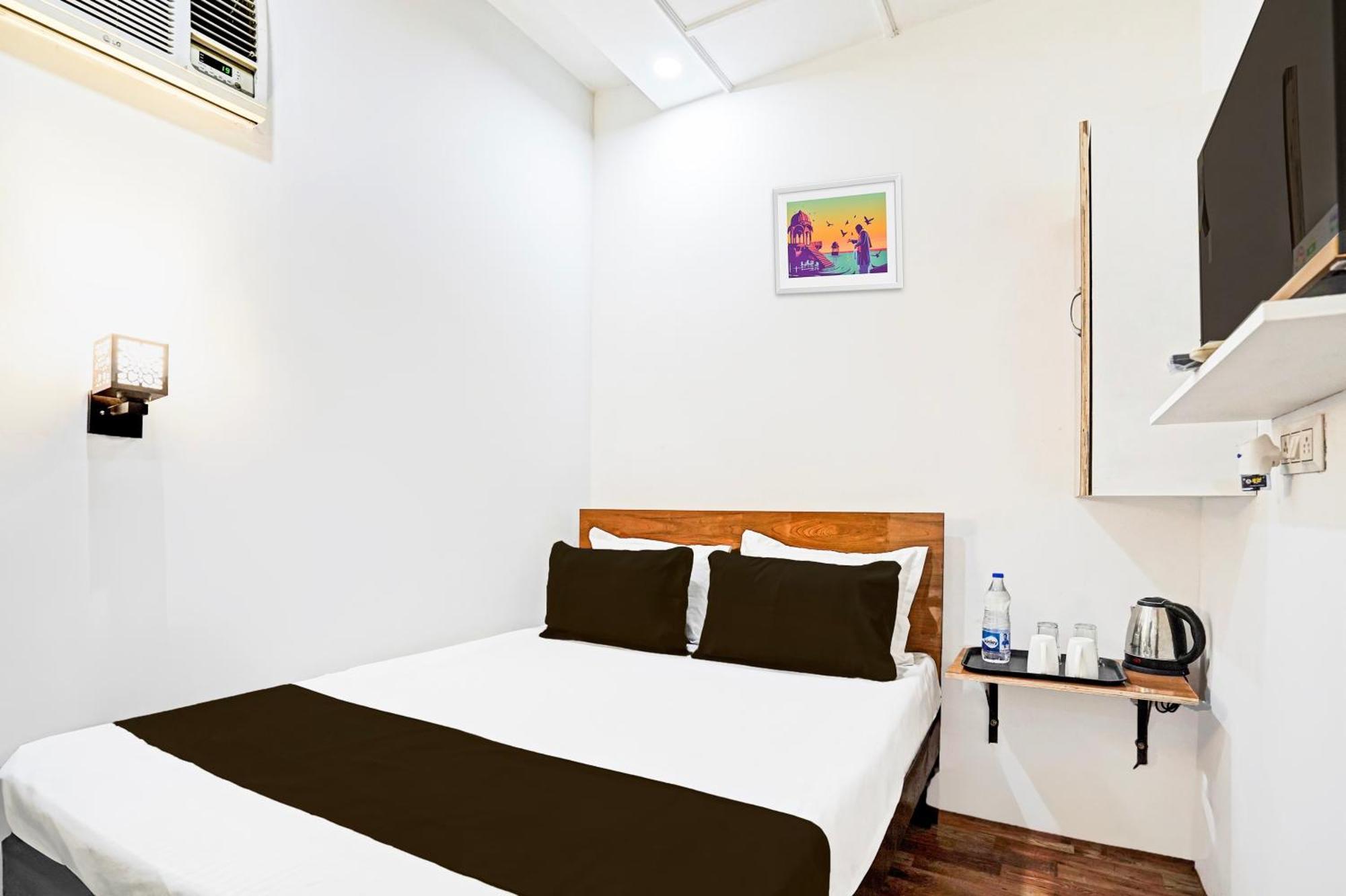 Hotel O Kiiza House New Delhi