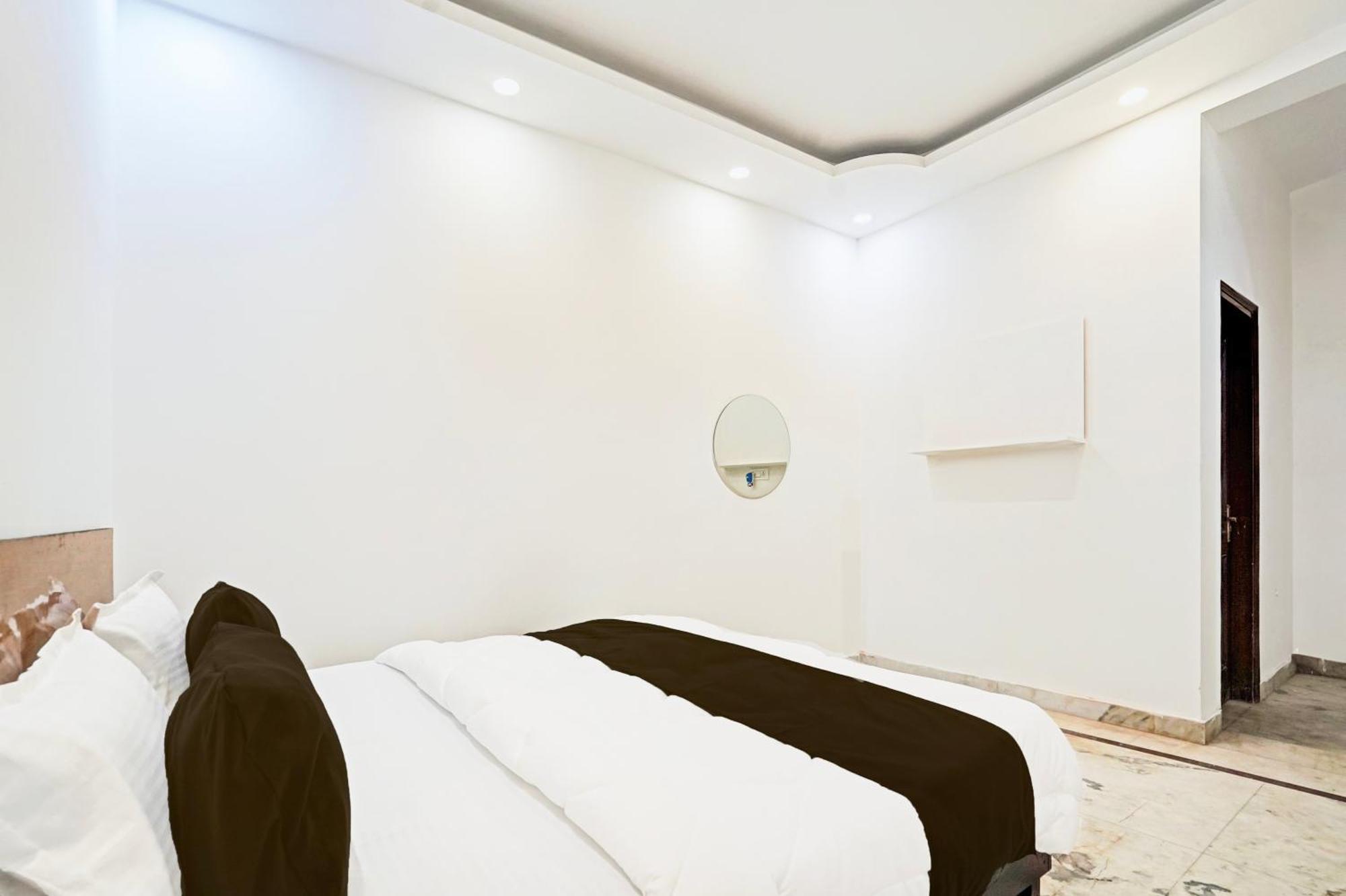 O Kiiza House 3*