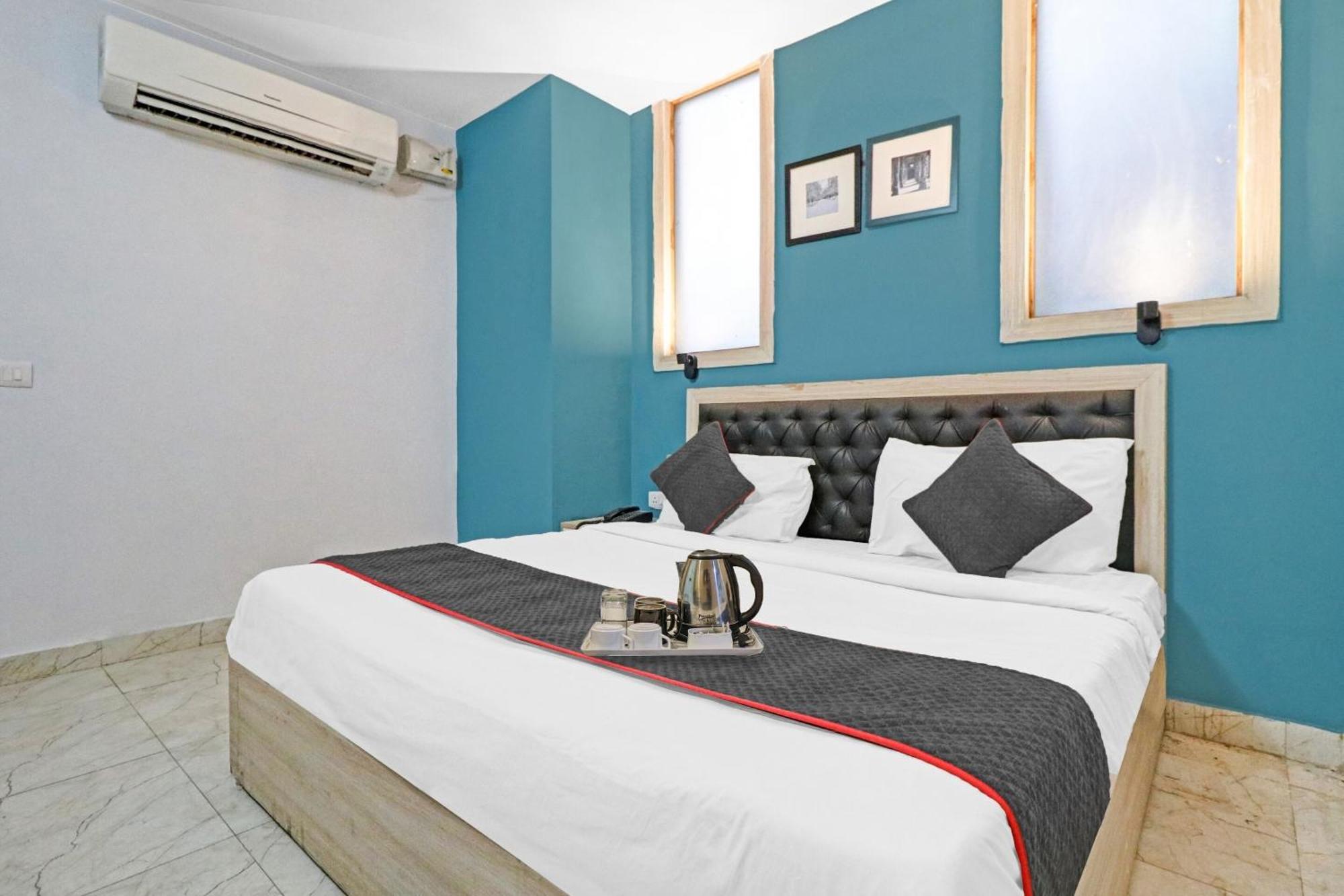 Townhouse Royal * New Delhi