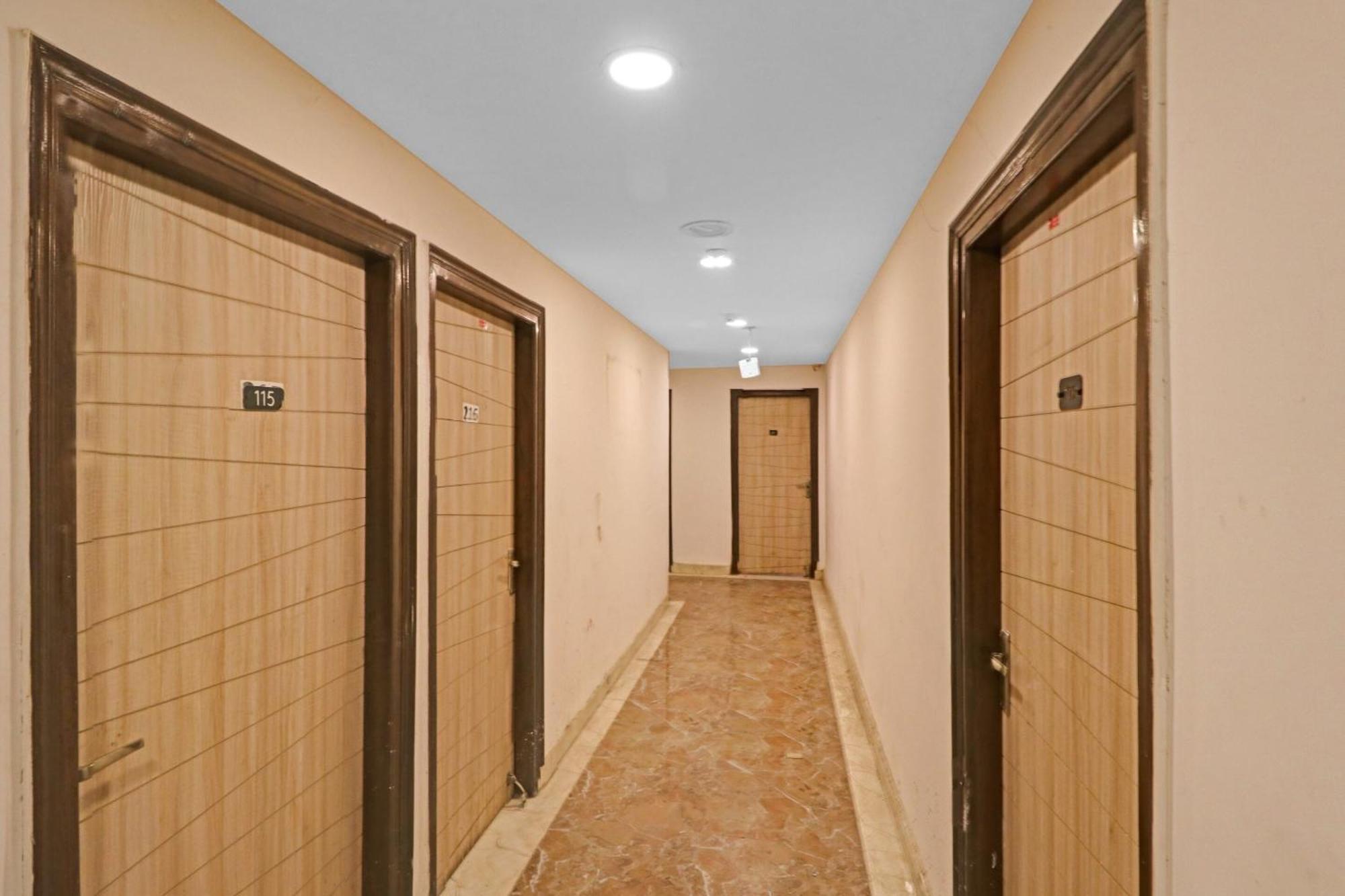 Townhouse Royal *
