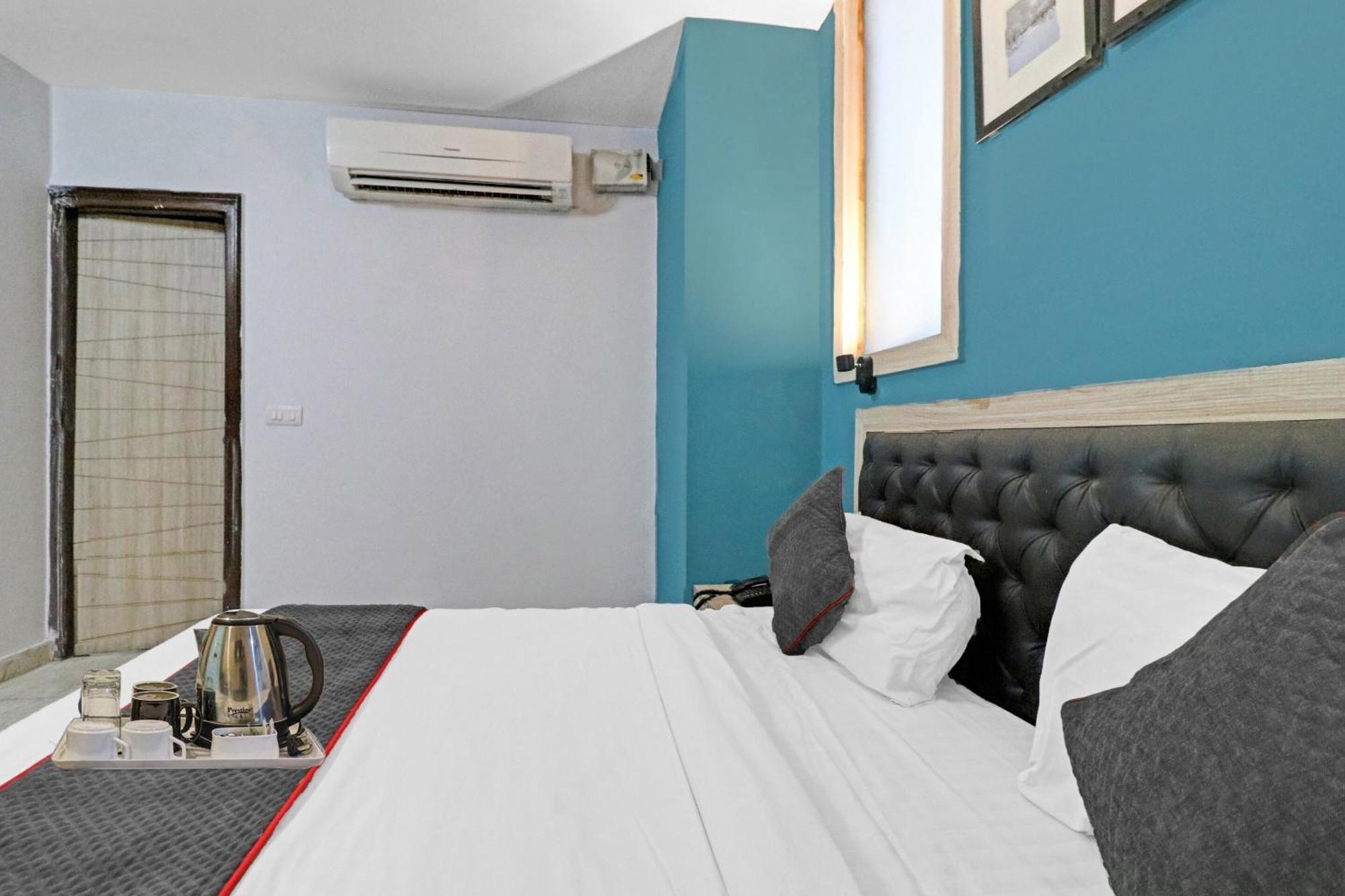 Hotel Townhouse Royal