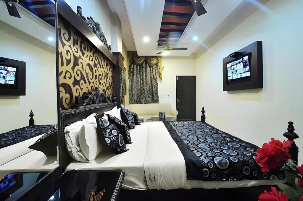 Shiva Intercontinental -new Delhi Railway Station Hotel New Delhi
