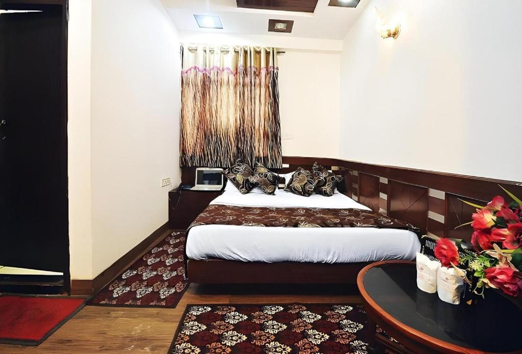 Hotel Shiva Intercontinental -new Delhi Railway Station 3*