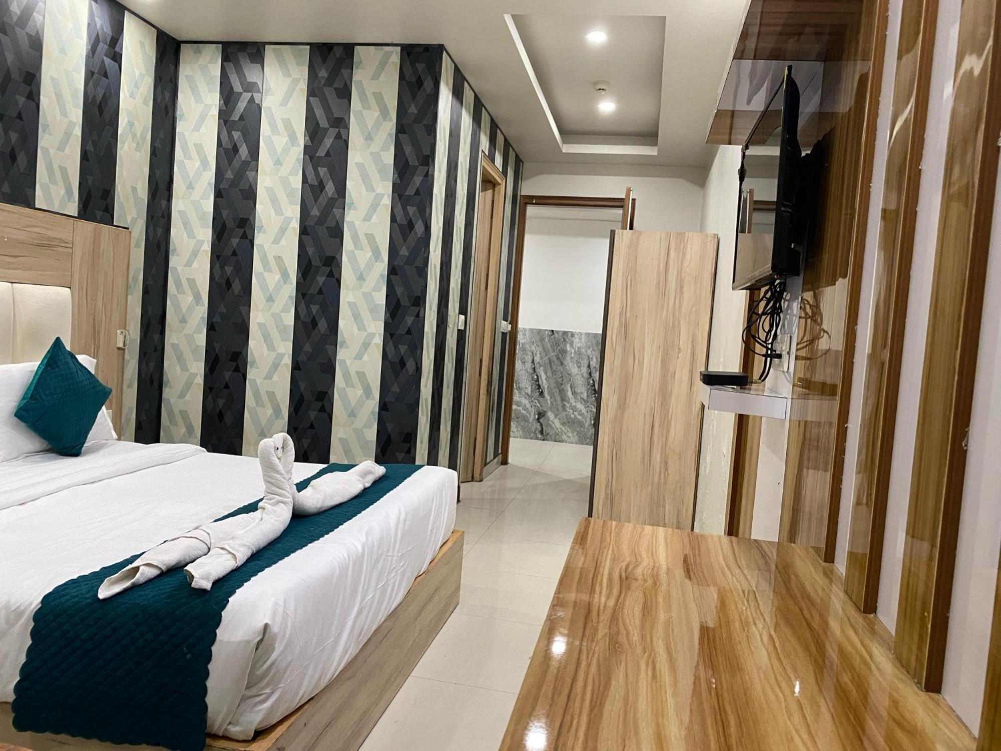 Royal Residency Igi Airport Delhi New Delhi