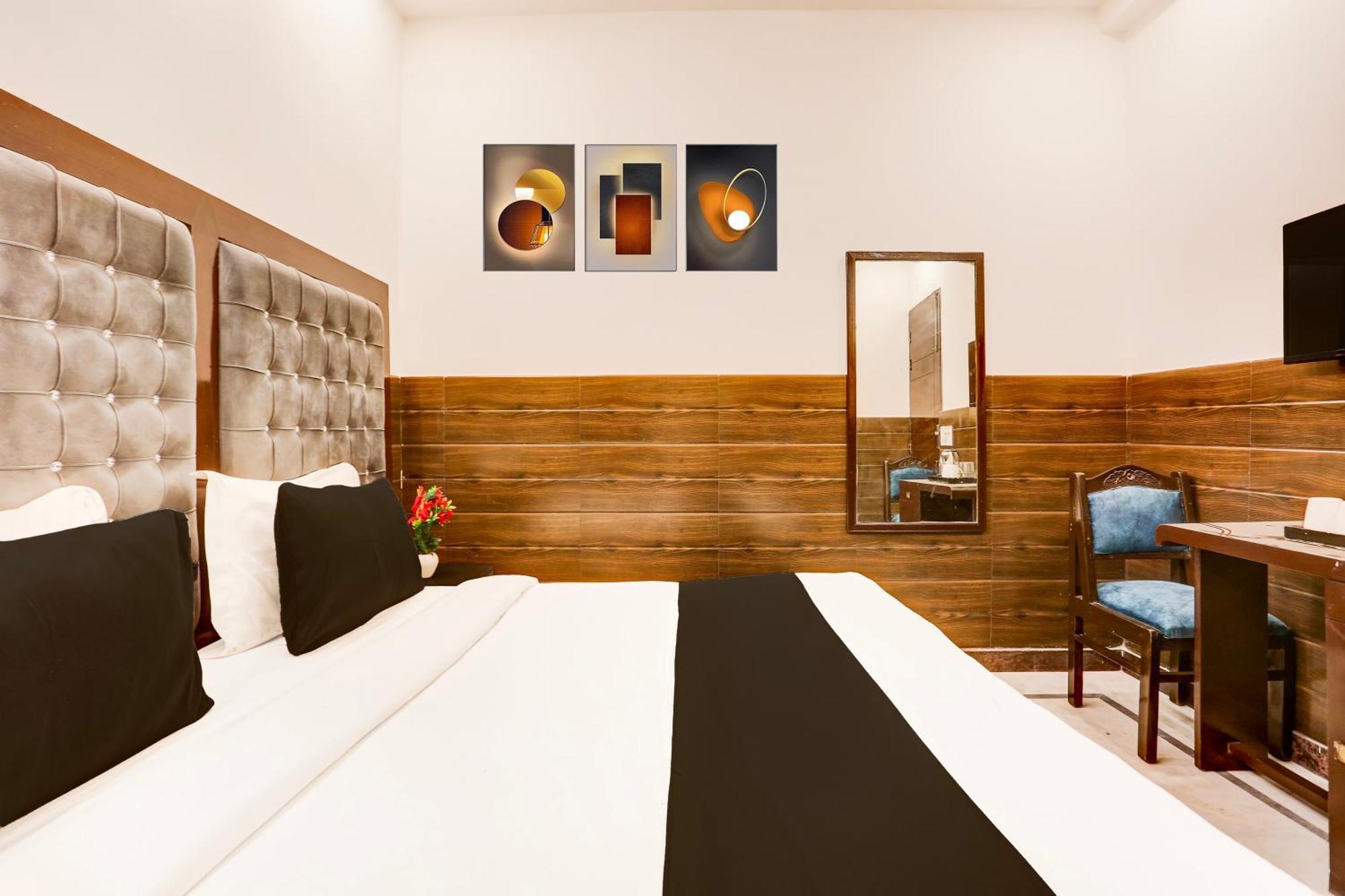 Hotel Collection O Mahipalpur Near Airport Formerly Jindal Palace