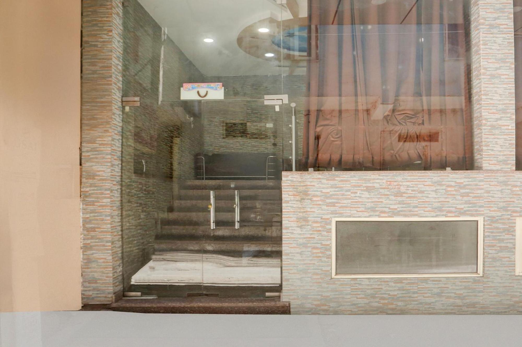 Collection O Mahipalpur Road No 4 Formerly Shubh New Delhi