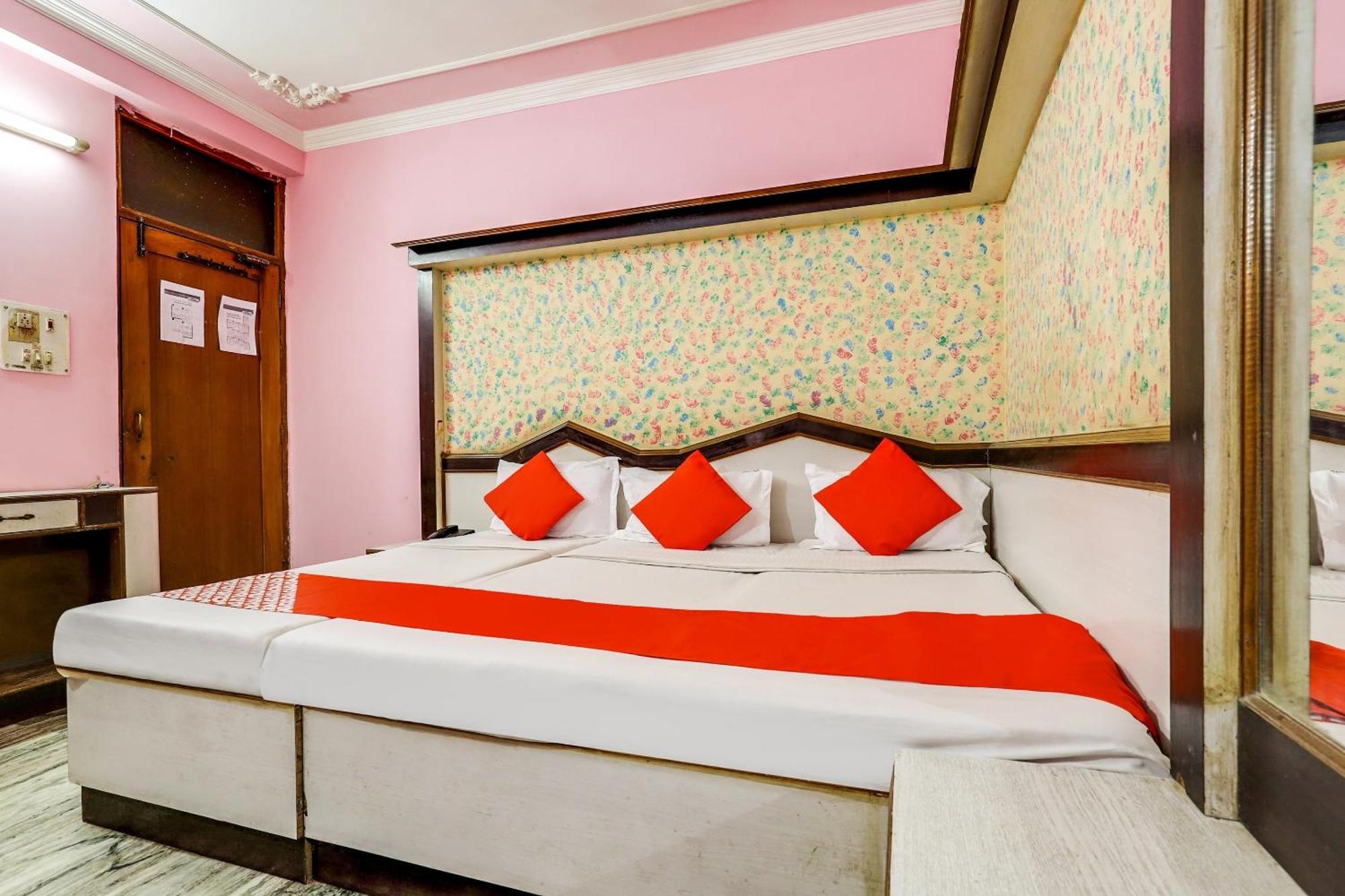 O Moon Palace Dx New Delhi