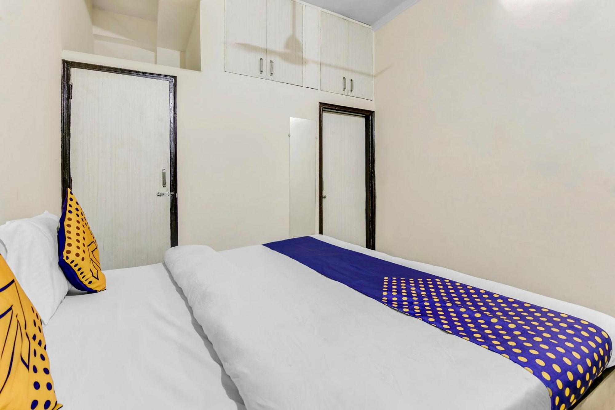 Hotel O Country Residency 3* Nova Deli