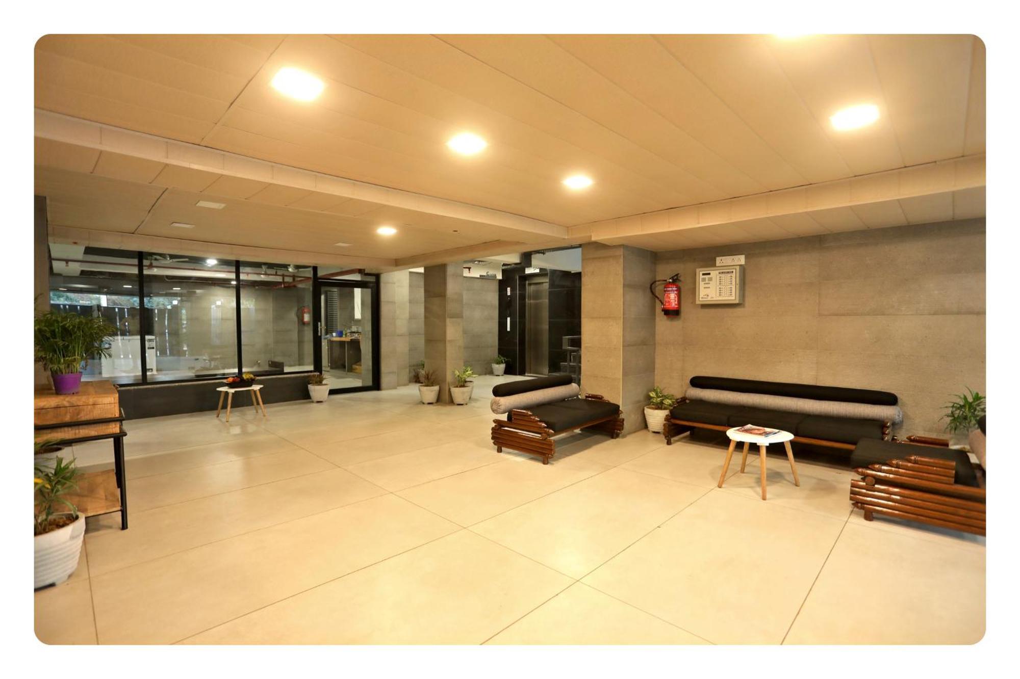 Kryc Luxury Living Hotel New Delhi