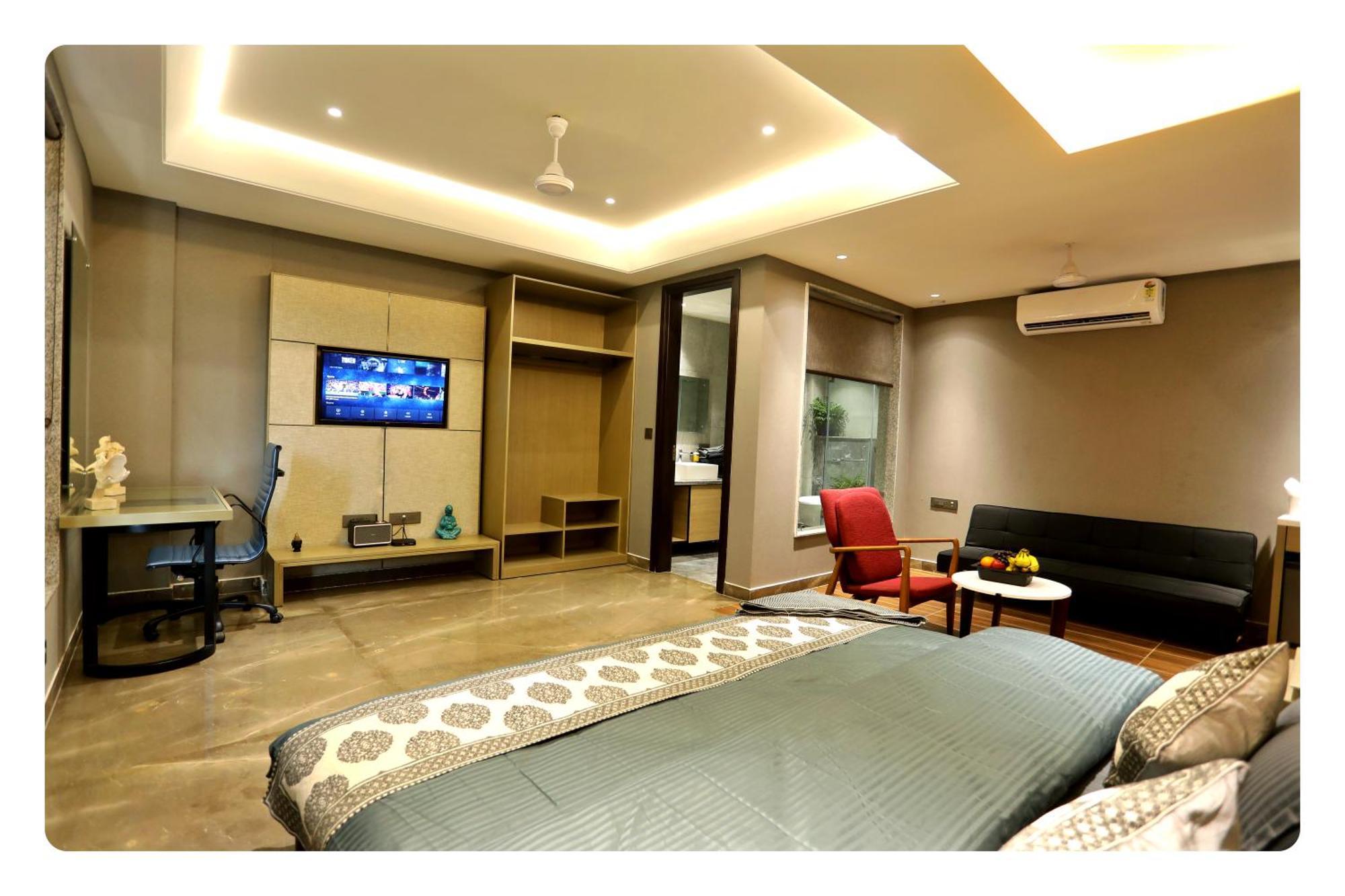 Hotel Kryc Luxury Living New Delhi