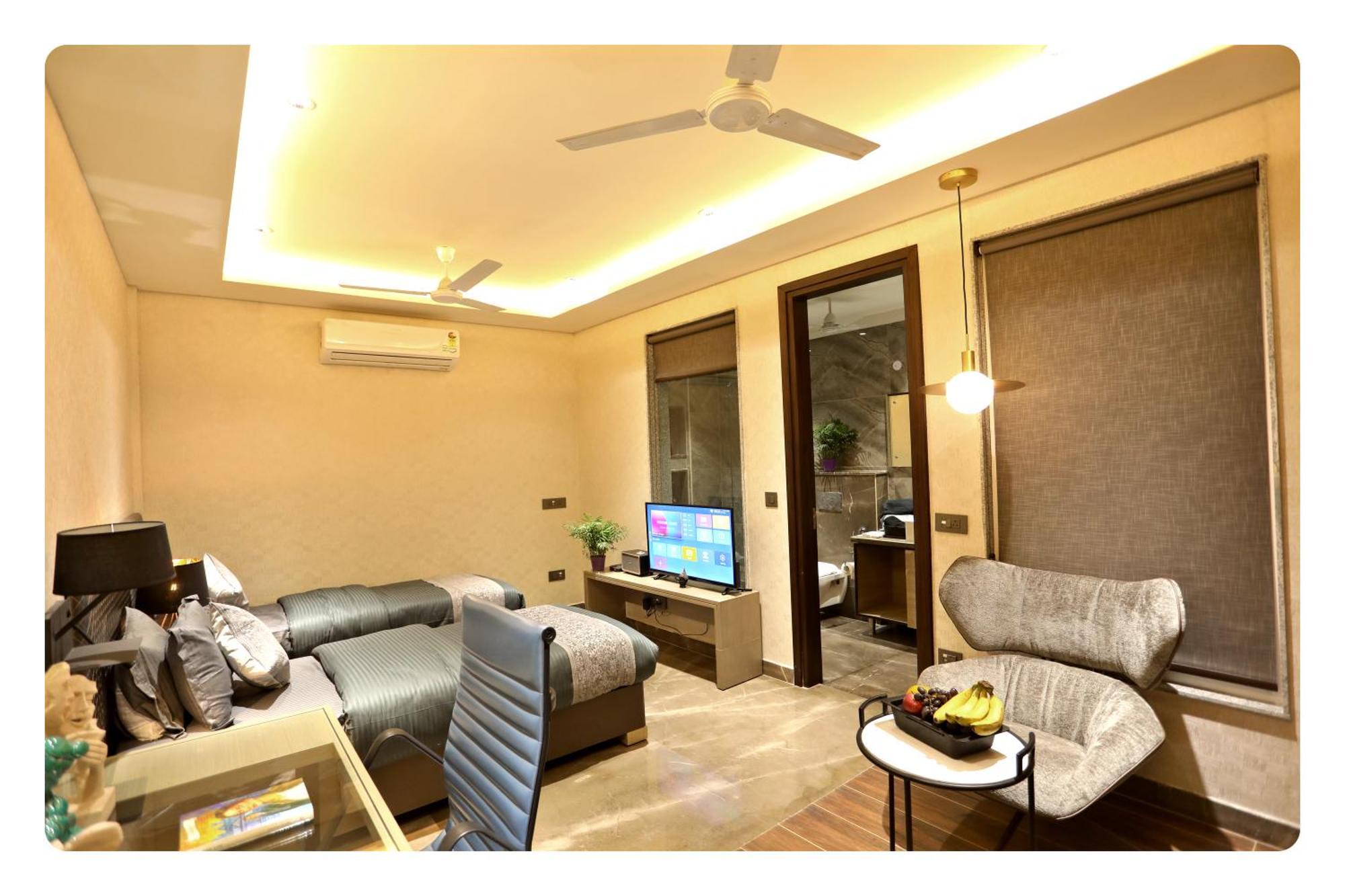 Kryc Luxury Living Hotel 3*