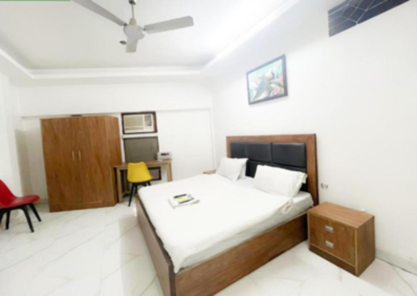 Kerala Home-5Mint From Hazrat Nizammudin Railway Station Hotel 2*