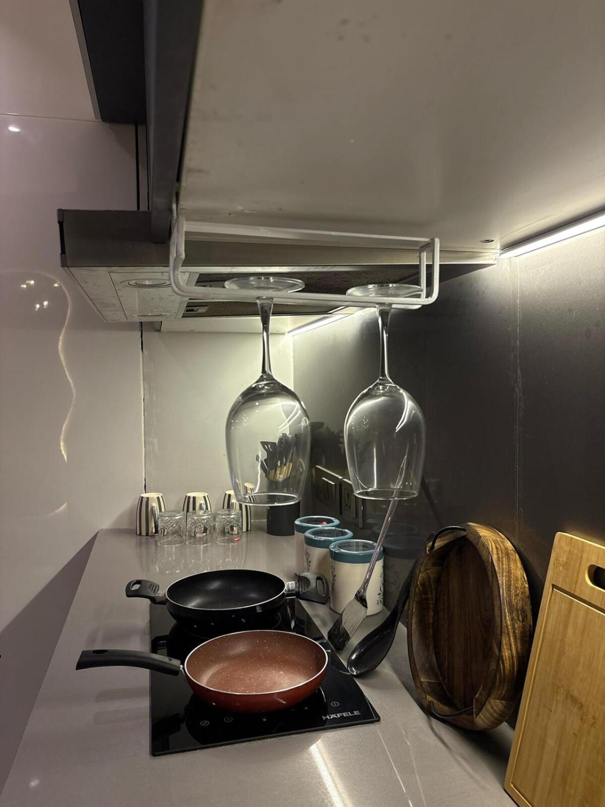 Luxe Lagoon By La Fausto Luxuria Apartment *