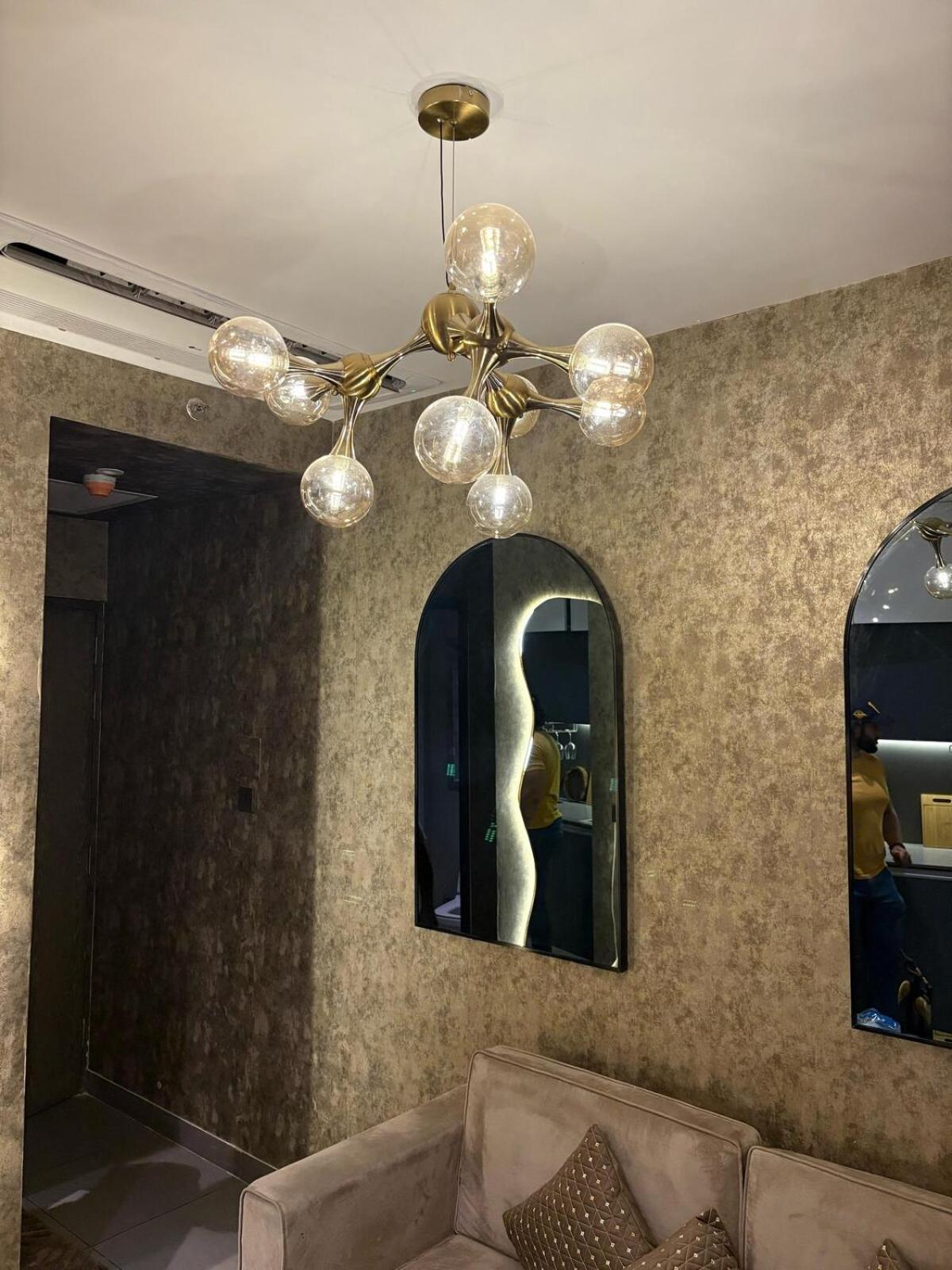 Luxe Lagoon By La Fausto Luxuria