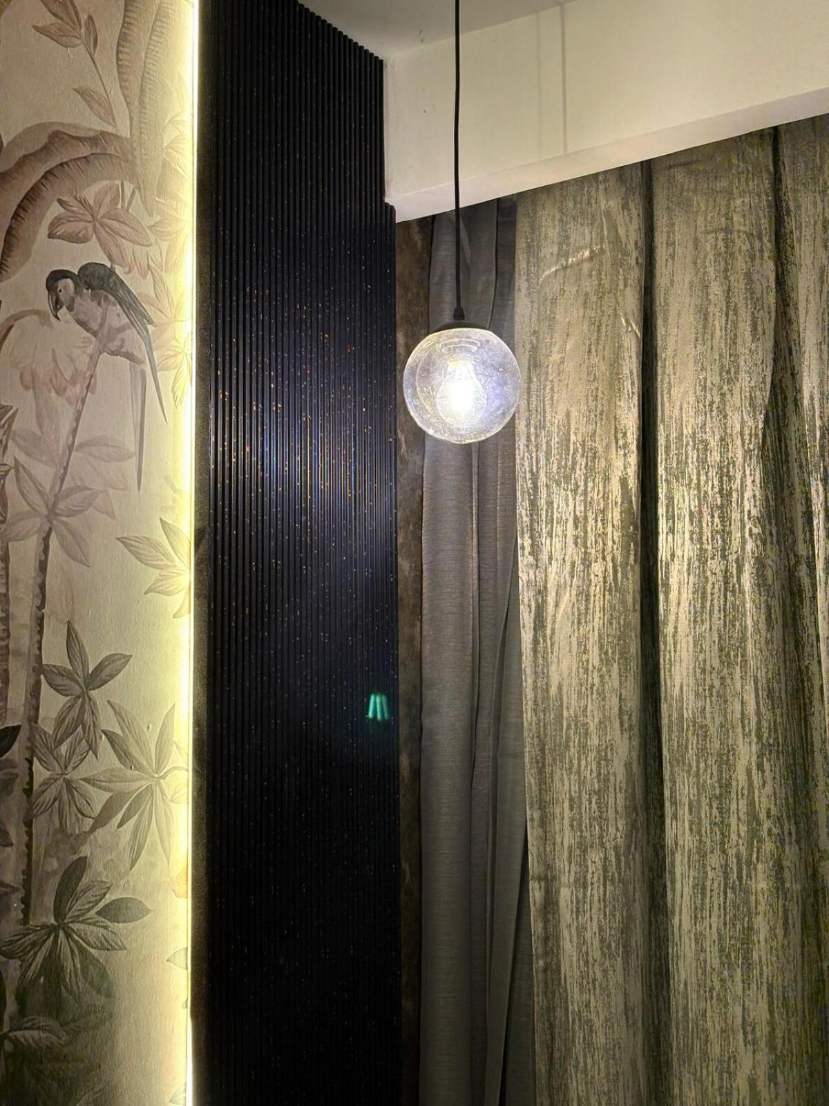 Luxe Lagoon By La Fausto Luxuria New Delhi