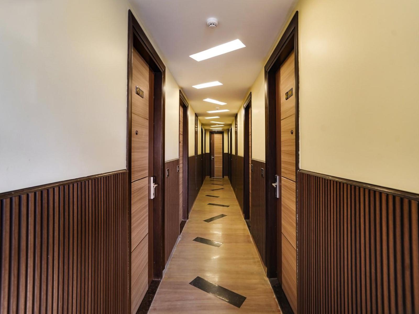 Hotel Sun Plaza 4*