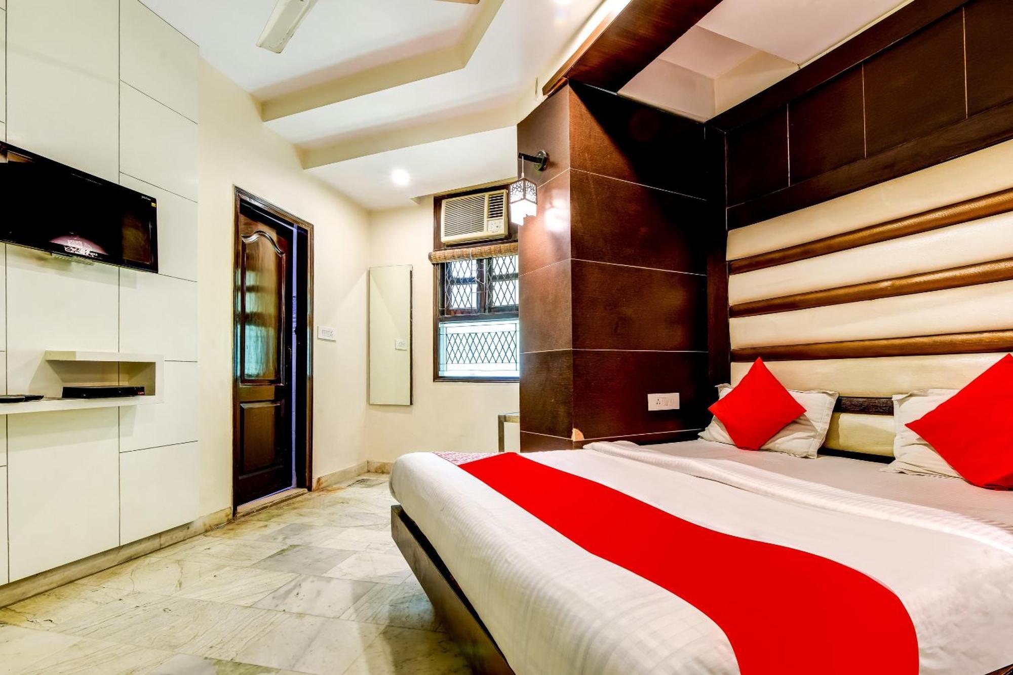 Hotel O The Spot Hotel New Delhi