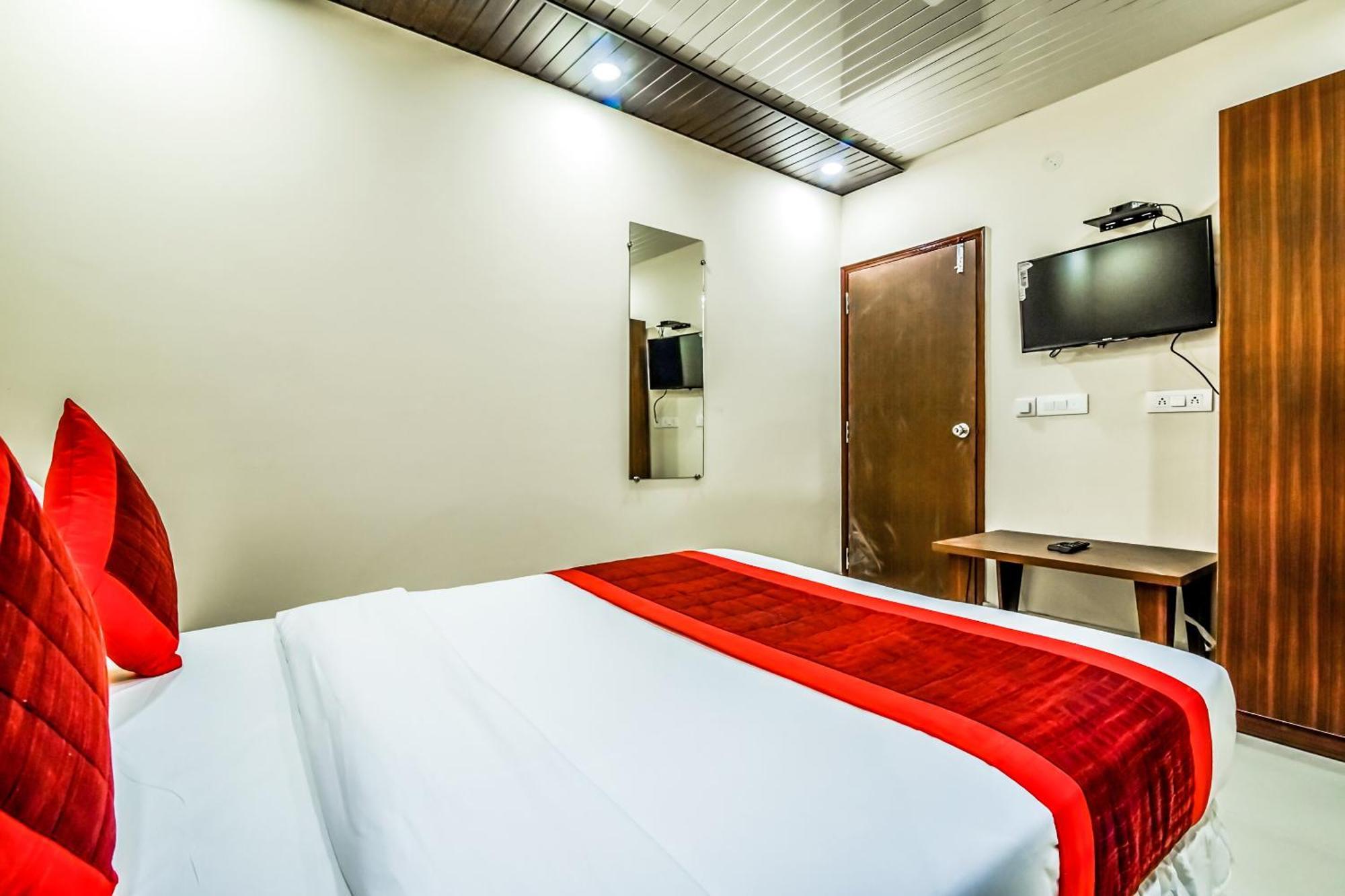 Hotel O Twilight New Delhi
